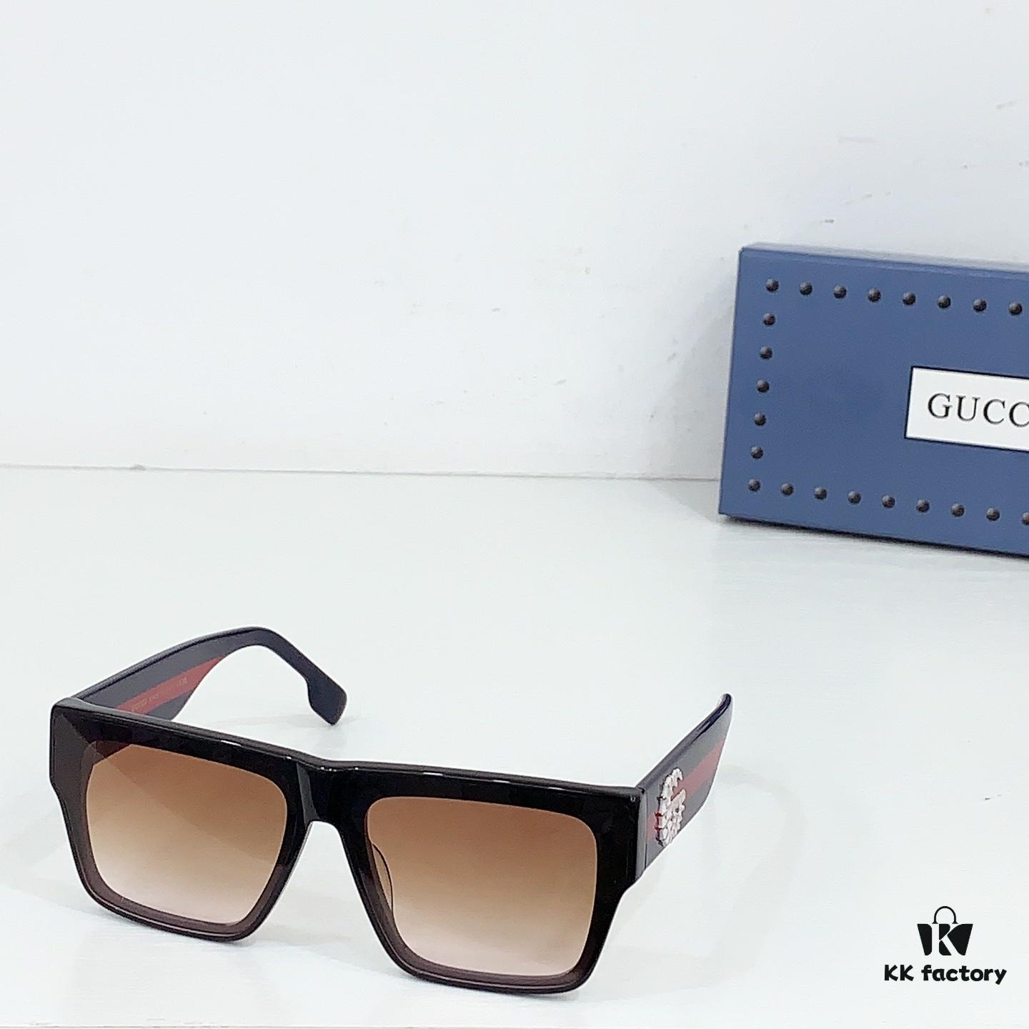 GUCCI GG1640 Sunglasses, Size 54□19 143