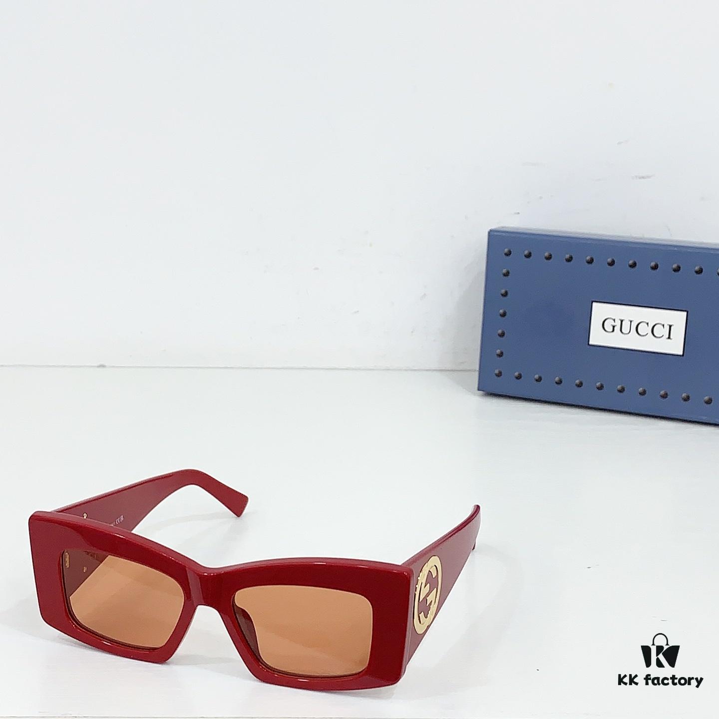 135 Gucci Square-Frame Sunglasses