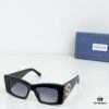 135 Gucci Square-Frame Sunglasses