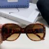 Gucci 2025 New Retro-Style Thick-Rimmed Sunglasses for Women, Fashionable and Stylish UV-Protective Sunglasses with Classic Red and White Braided Temples