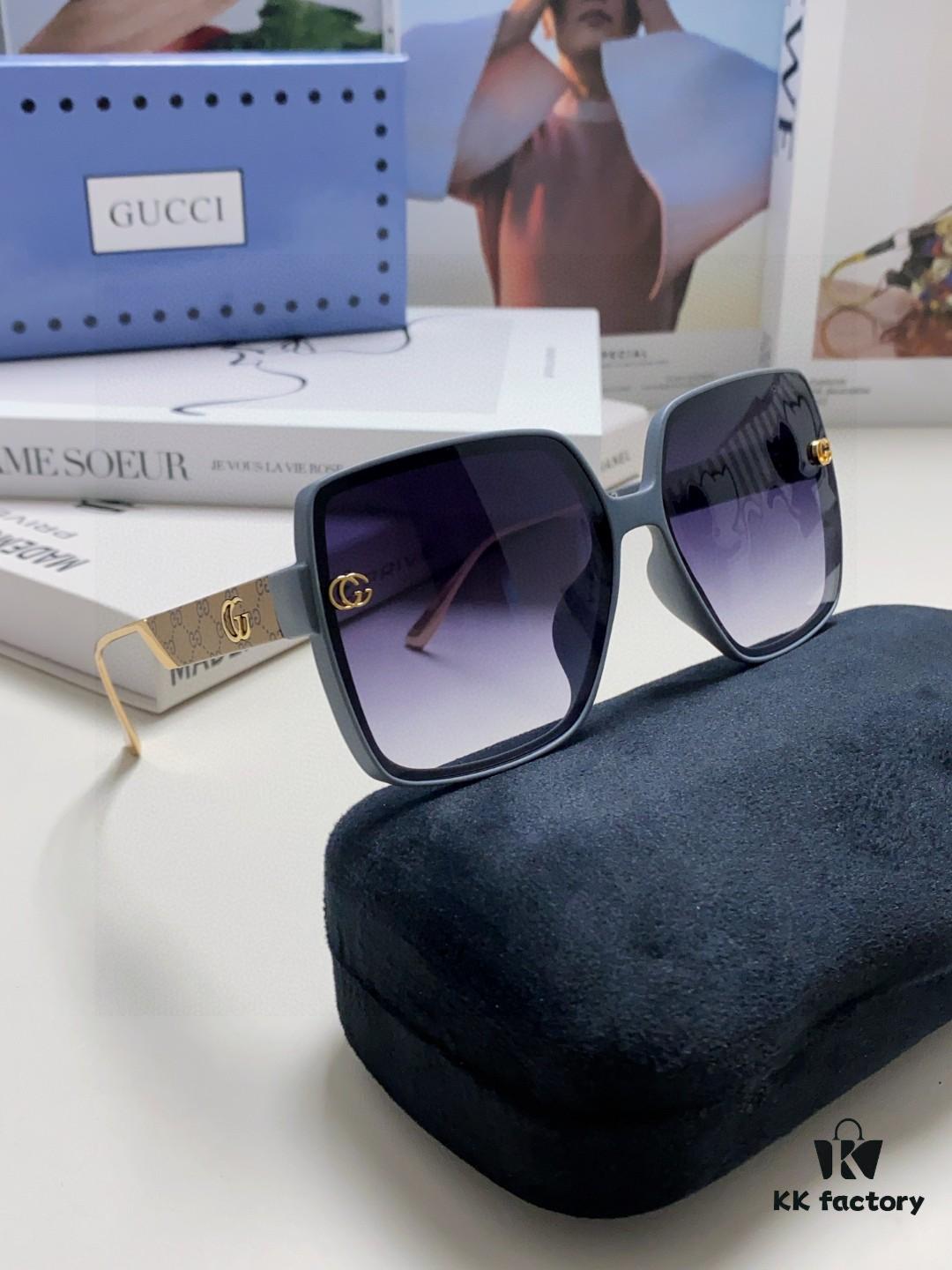 Gucci New Large-Frame Sunglasses for Women, Slimming Fashionable UV-Protective Square Sunglasses, Street Snap and Vacation Eyewear