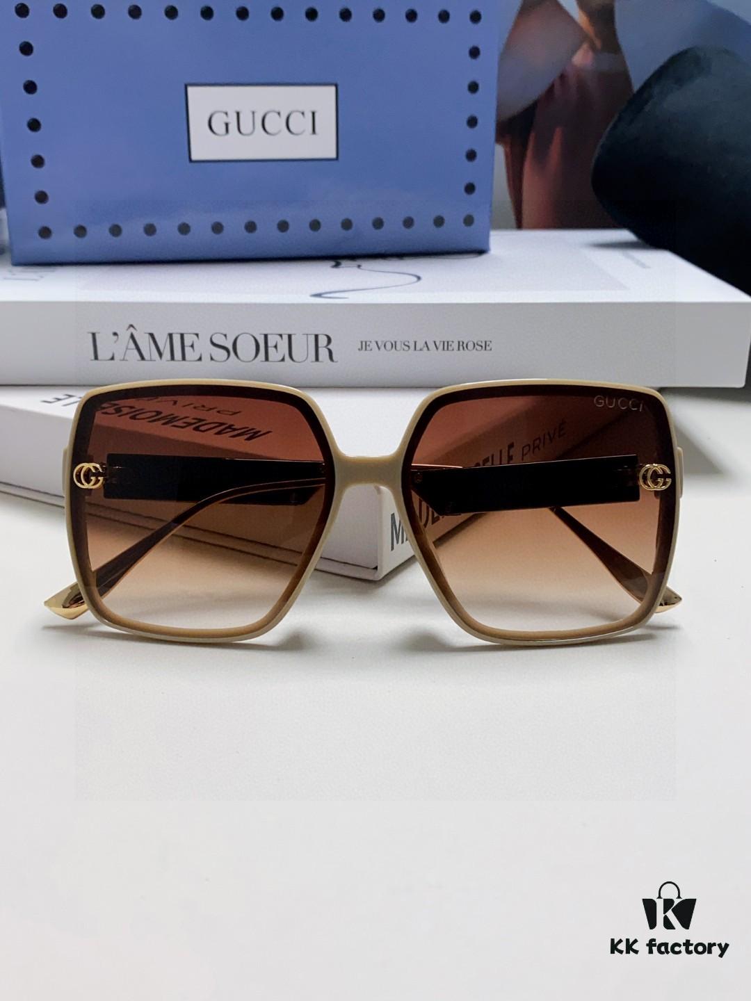Gucci New Large-Frame Sunglasses for Women, Slimming Fashionable UV-Protection Square Sunglasses, Streetwear Style Vacation Eyewear
