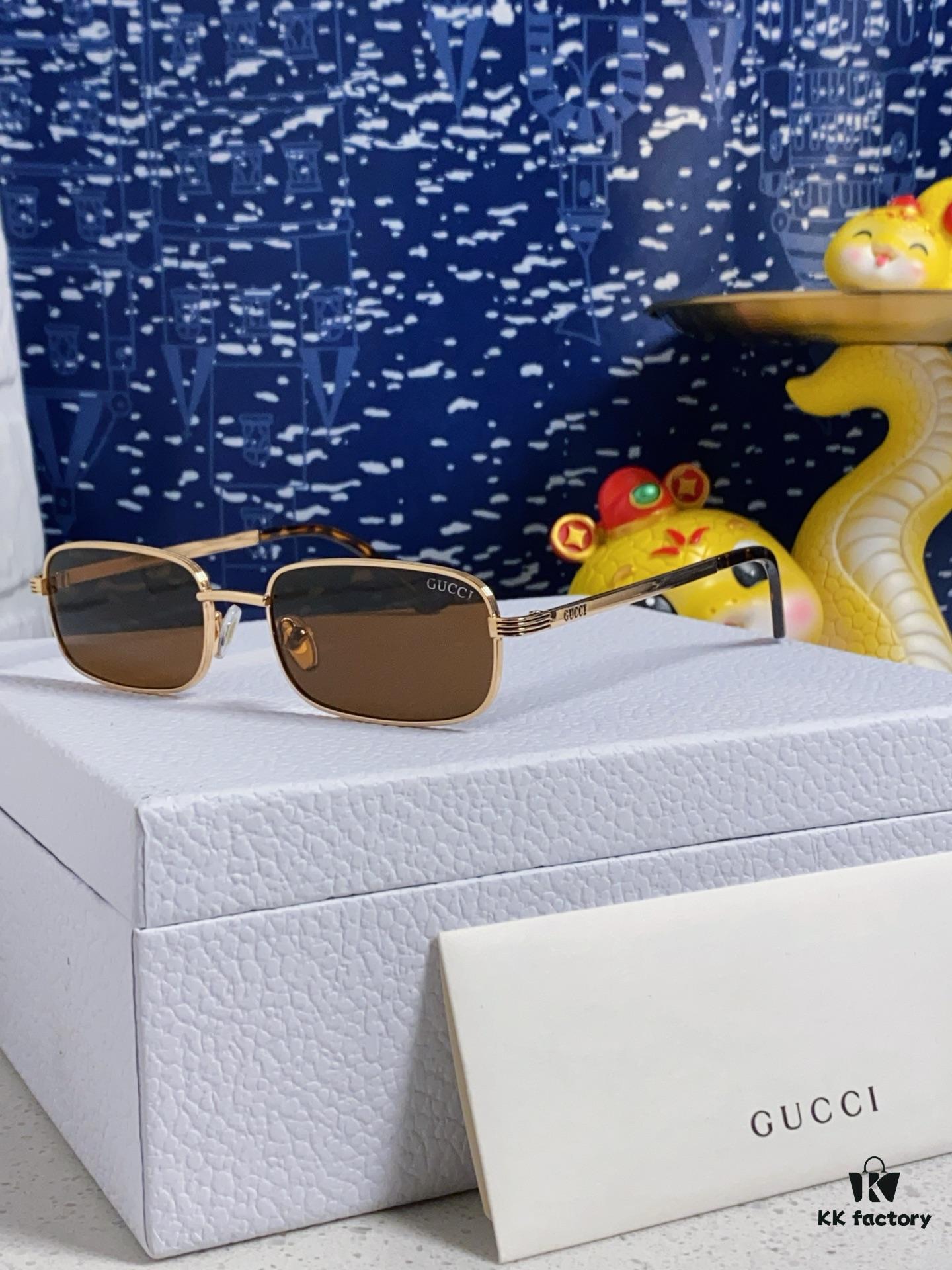 Gucci 2025 New Unisex Cat-Eye Sunglasses, Stylish Plastic and Metal Fashion Sunglasses GG1457S