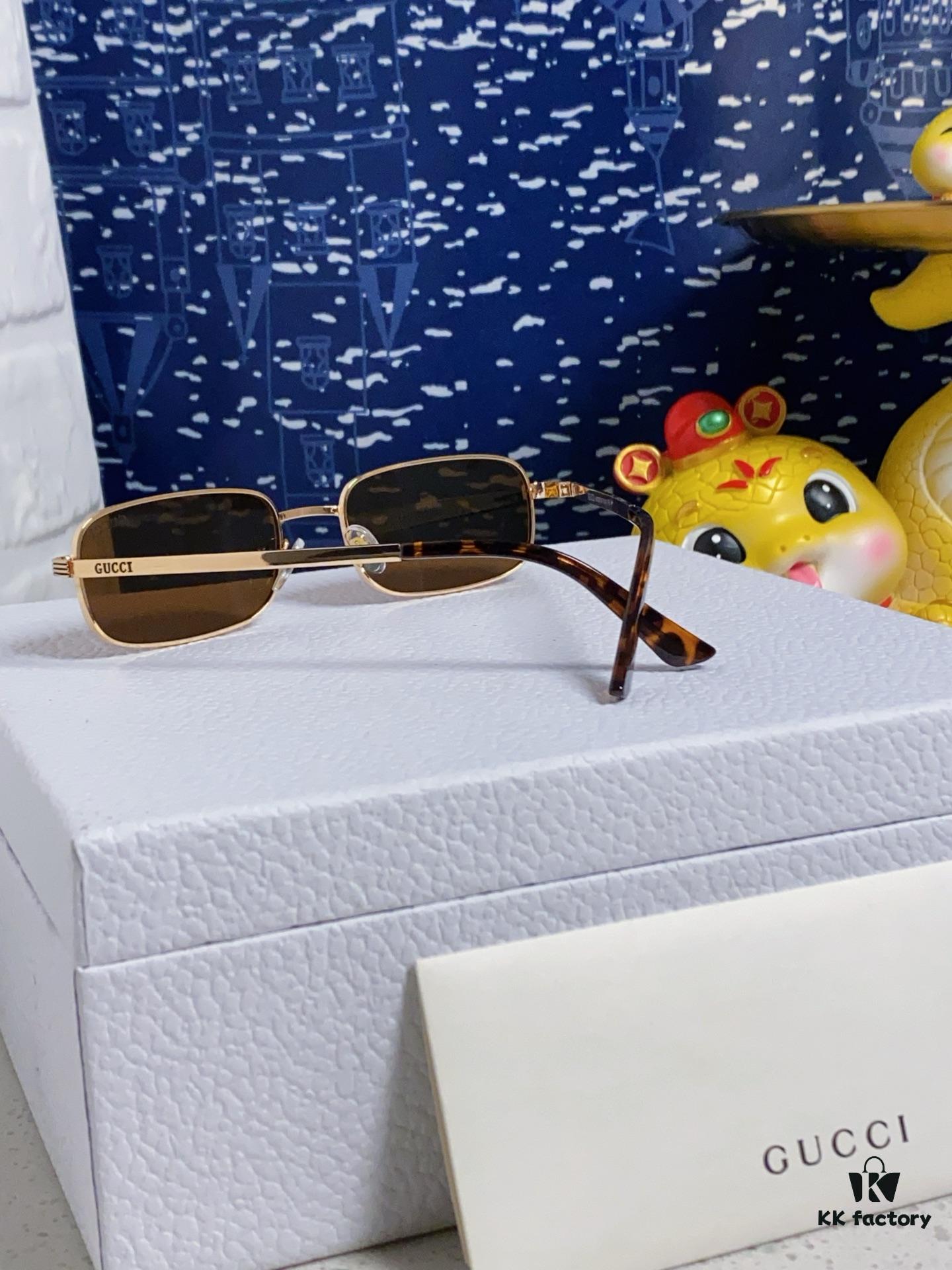 Gucci 2025 New Unisex Cat-Eye Sunglasses, Stylish Plastic and Metal Fashion Sunglasses GG1457S