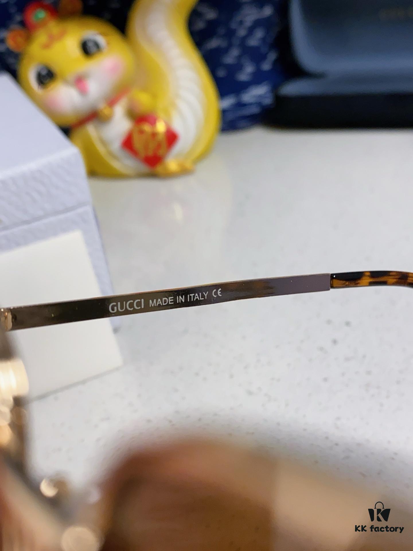 Gucci 2025 New Unisex Cat-Eye Sunglasses, Stylish Plastic and Metal Fashion Sunglasses GG1457S