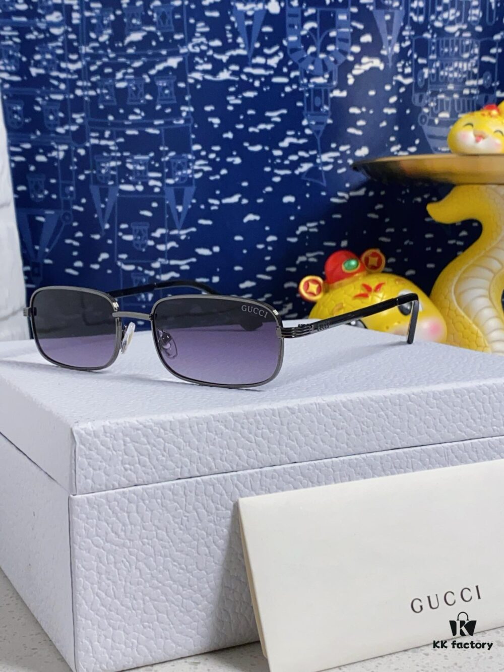 Gucci 2025 New Unisex Cat-Eye Sunglasses, Stylish Plastic and Metal Fashion Sunglasses GG1457S