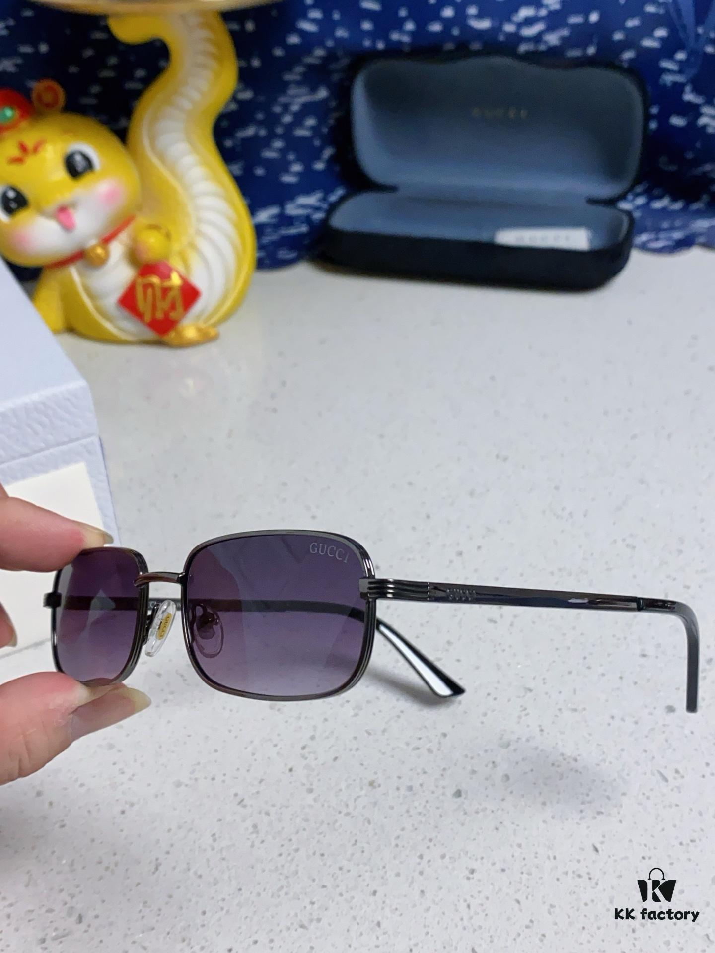 Gucci 2025 New Unisex Cat-Eye Sunglasses, Stylish Plastic and Metal Fashion Sunglasses GG1457S