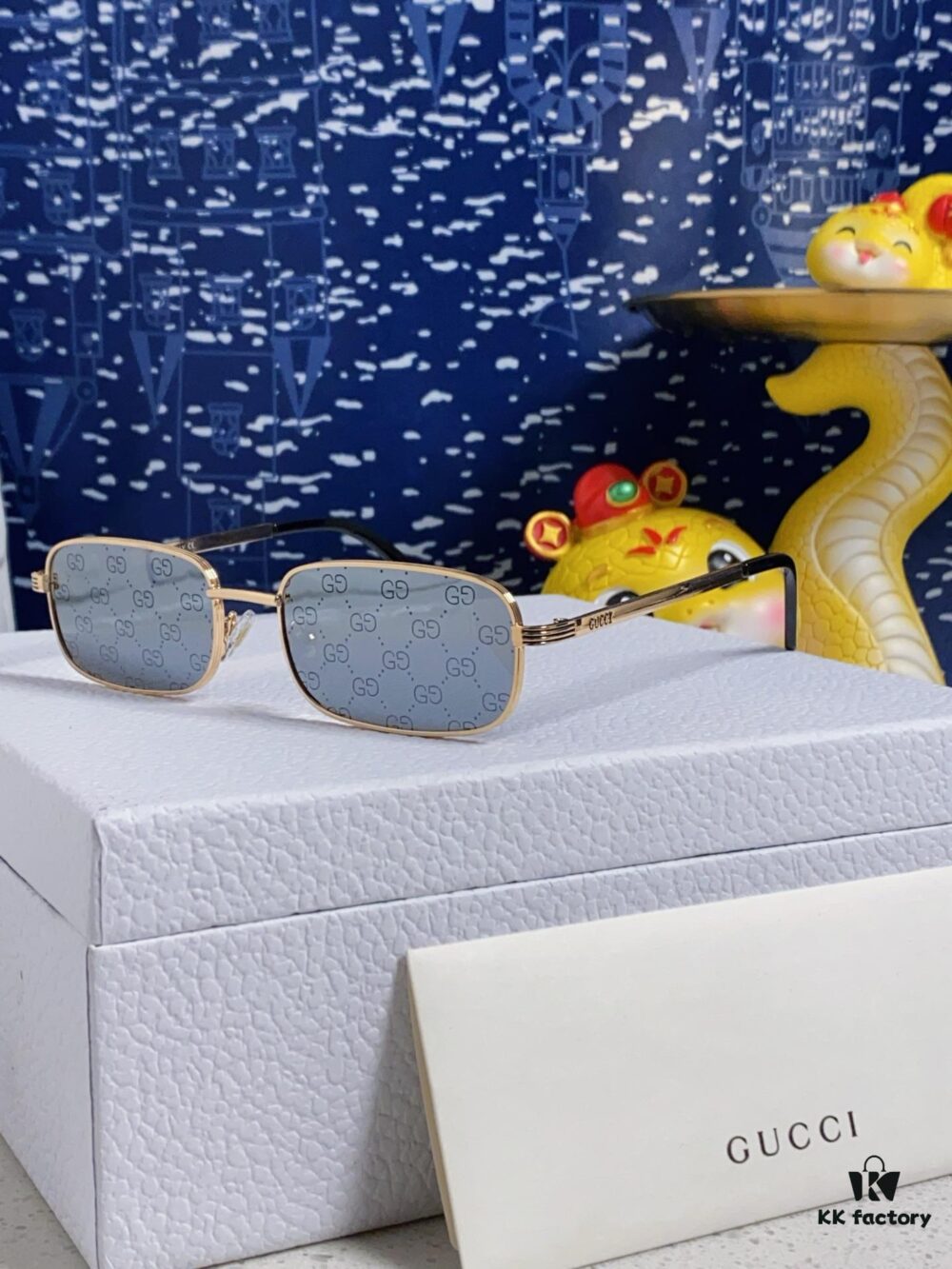 Gucci 2025 New Unisex Cat-Eye Sunglasses Luxurious Style Plastic and Metal Fashion Sunglasses GG1457S