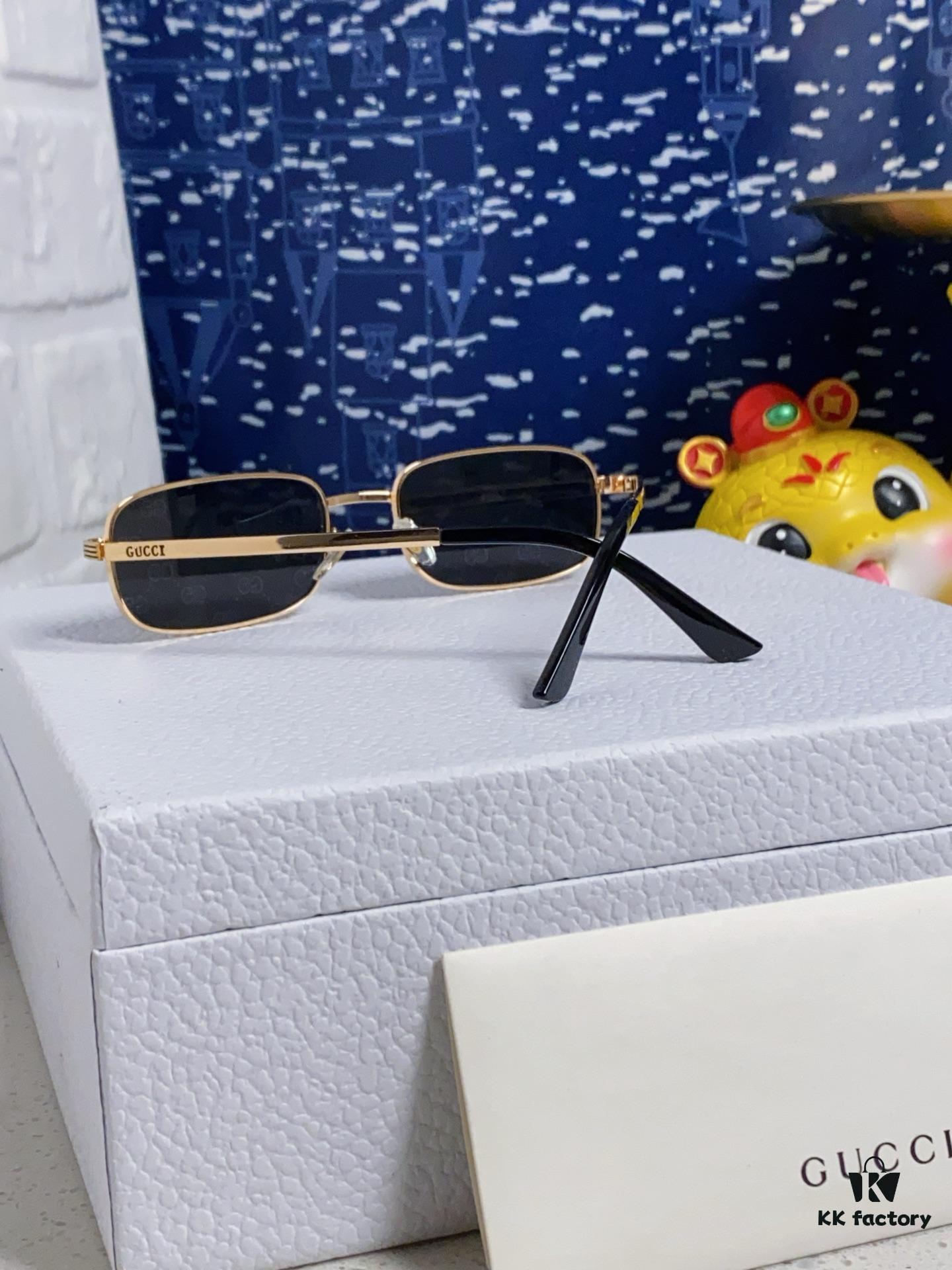 Gucci 2025 New Unisex Cat-Eye Sunglasses Luxurious Style Plastic and Metal Fashion Sunglasses GG1457S