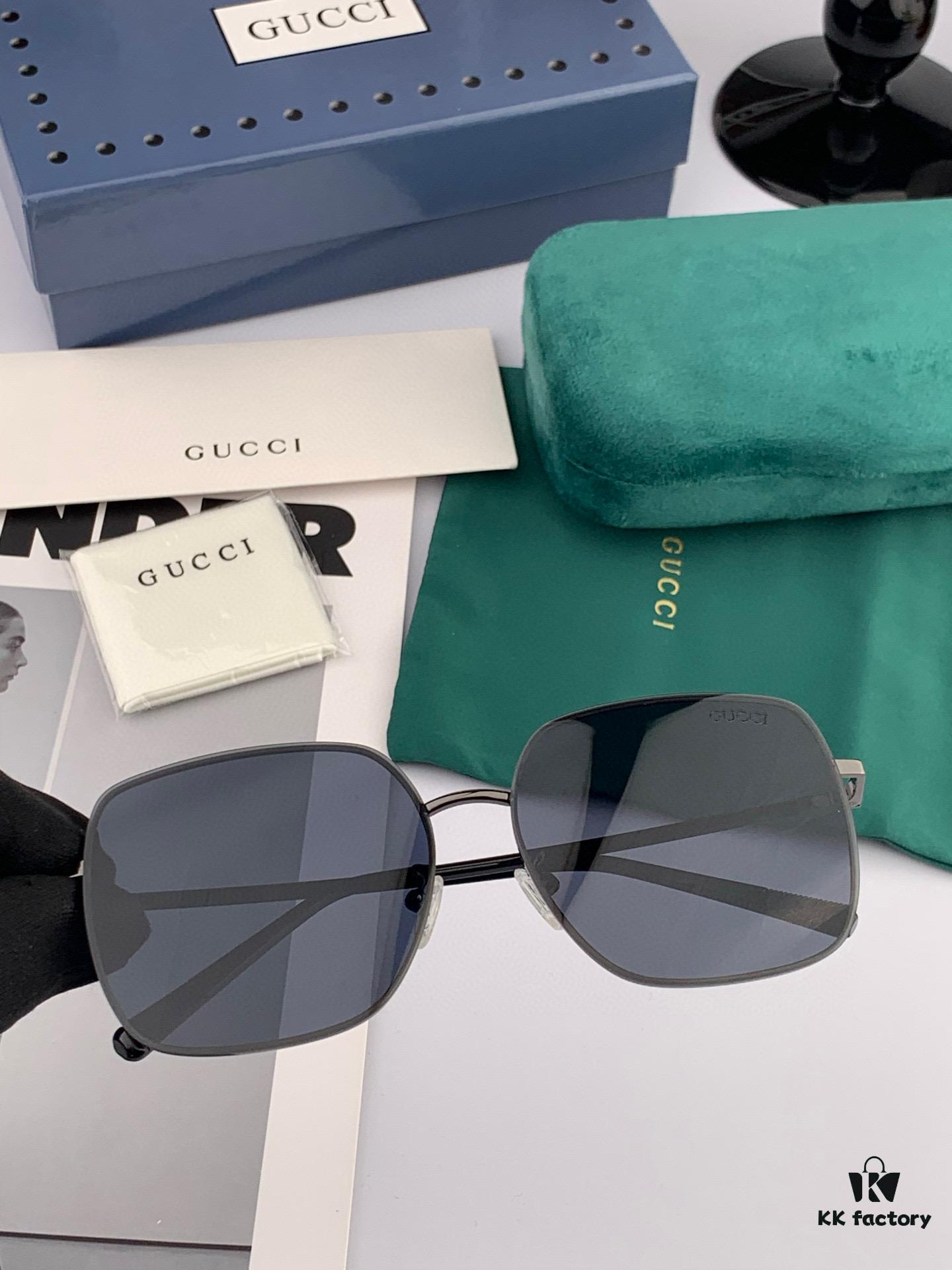 GUCCI Men's Colorful Pilot Polarized Sunglasses