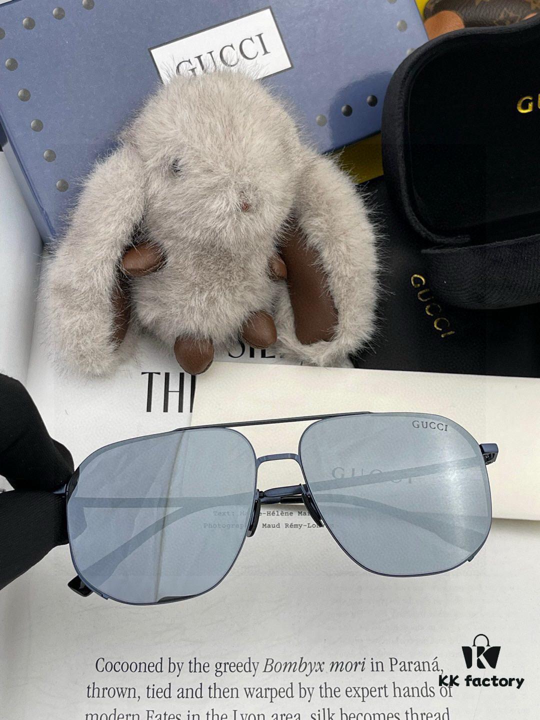 GUCCI Men's Colorful Pilot Polarized Sunglasses