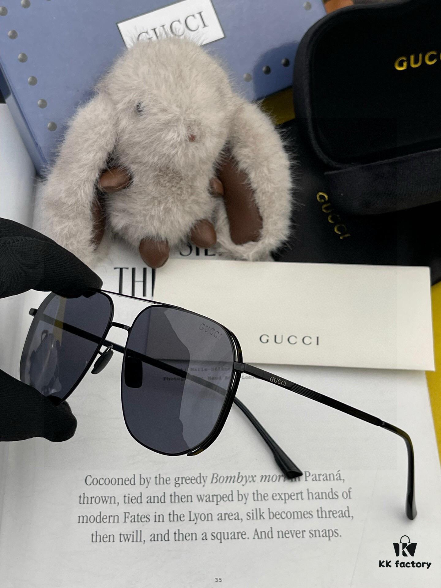GUCCI Men's Colorful Pilot Polarized Sunglasses