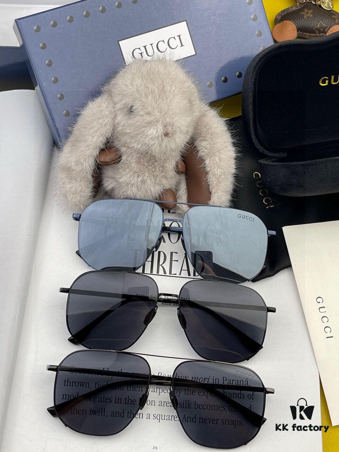 GUCCI Men's Colorful Pilot Polarized Sunglasses