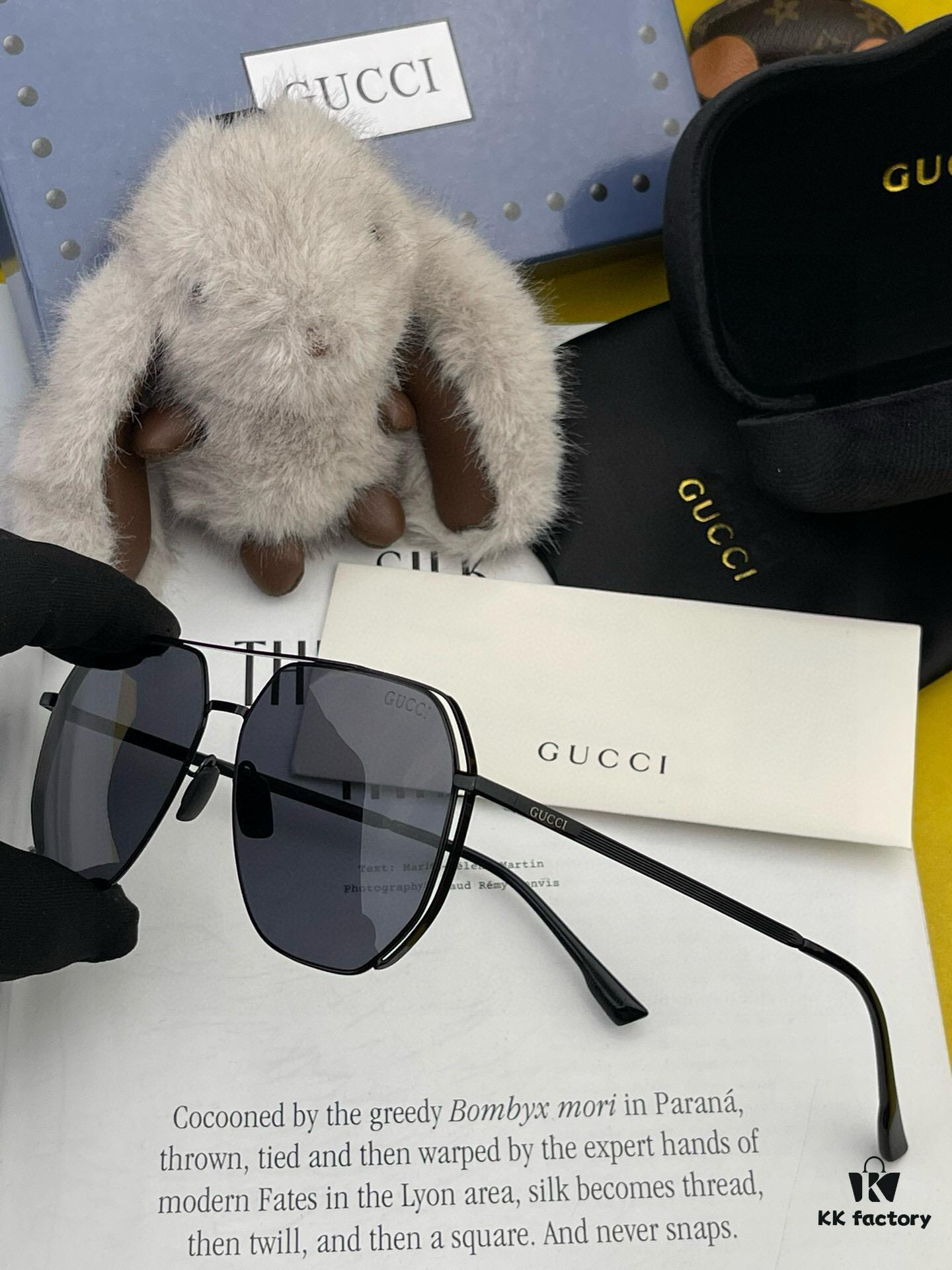 GUCCI Men's Colorful Pilot Polarized Sunglasses