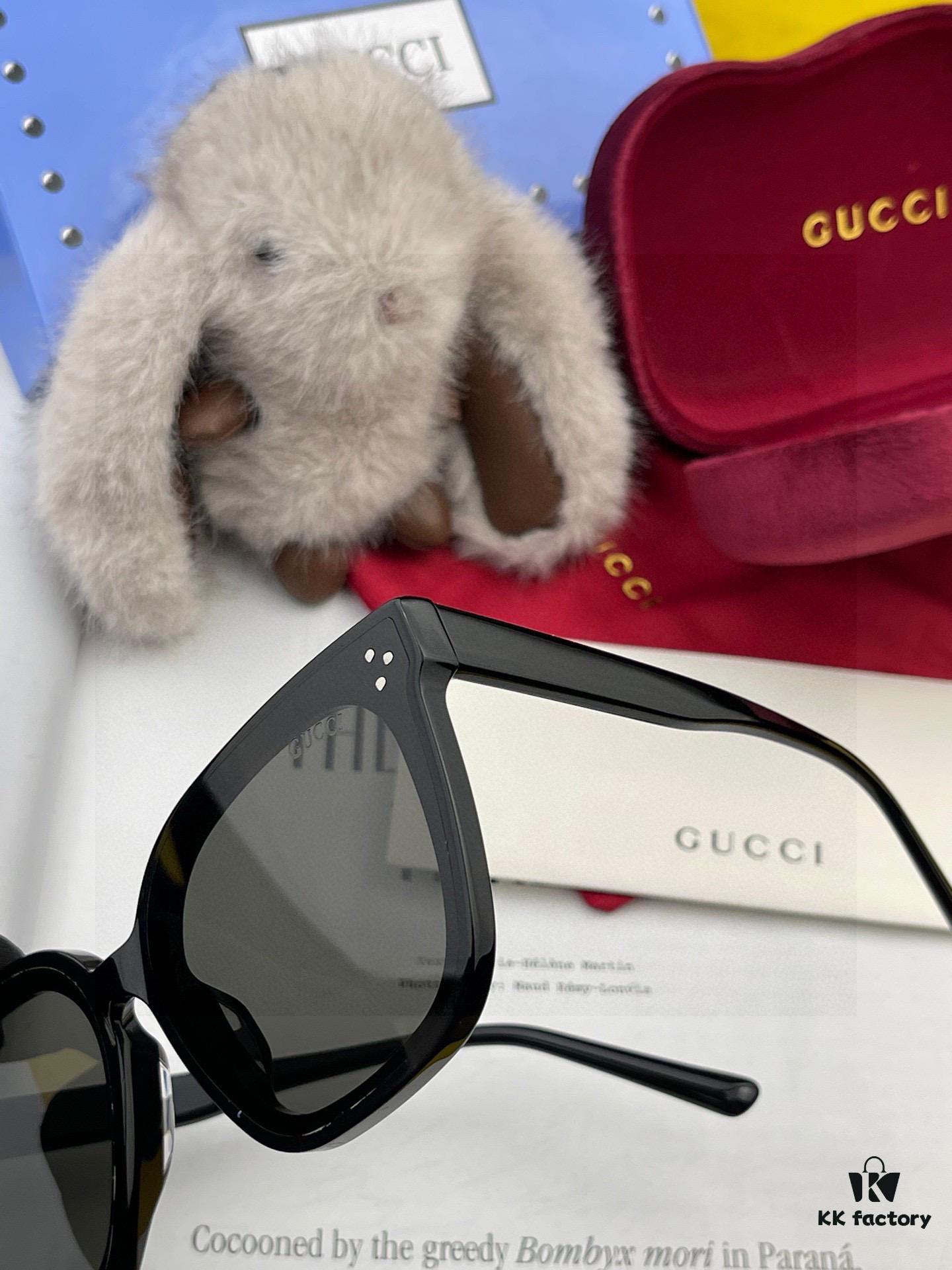 GUCCI 2025 Spring New Unisex Oversized Nylon Sunglasses Model G4803