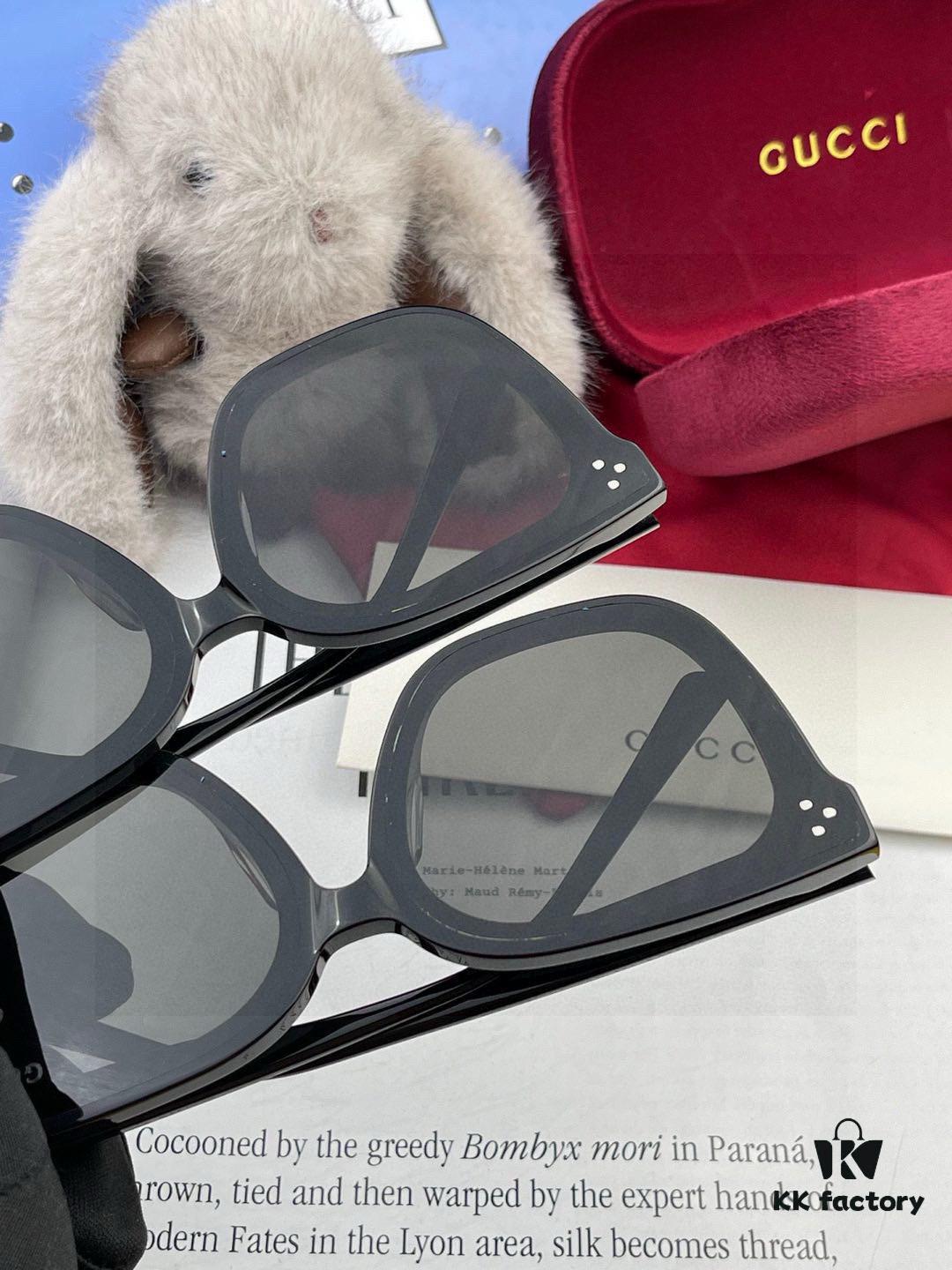 GUCCI 2025 Spring New Unisex Oversized Nylon Sunglasses Model G4803