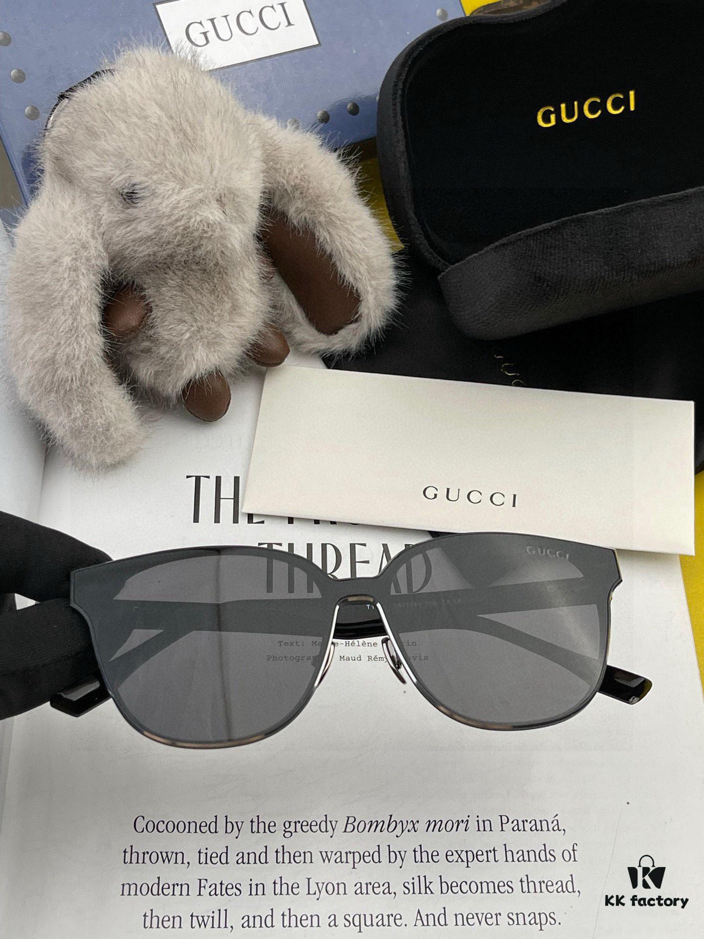 GUCCI 2024 New Spring Launch One-Piece Oversized Nylon Sunglasses Unisex Model G580