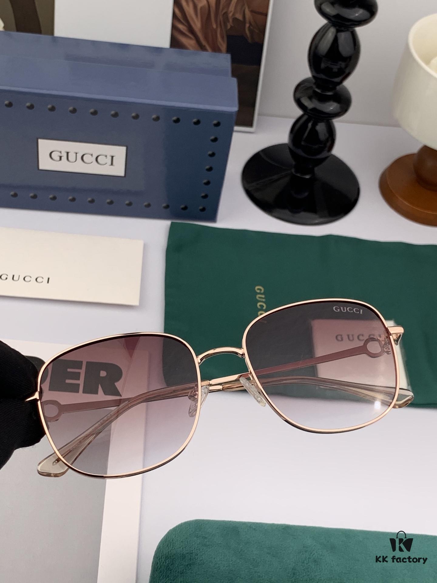 GUCCI 2025 Spring New Arrival Latest Rectangular Sunglasses, Favored by Influencers for Full Charm and Playful Elegance with Excellent Metal Finish