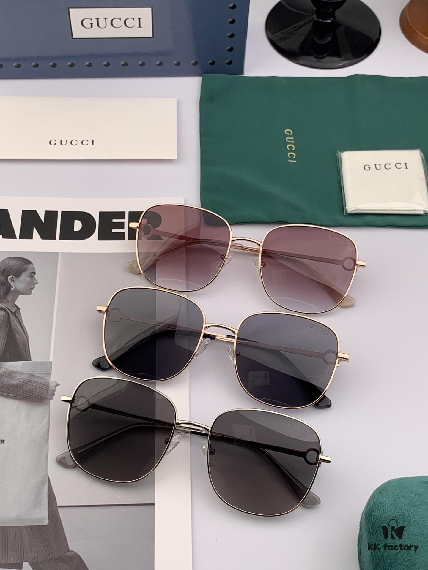 GUCCI 2025 Spring New Arrival Latest Rectangular Sunglasses, Favored by Influencers for Full Charm and Playful Elegance with Excellent Metal Finish