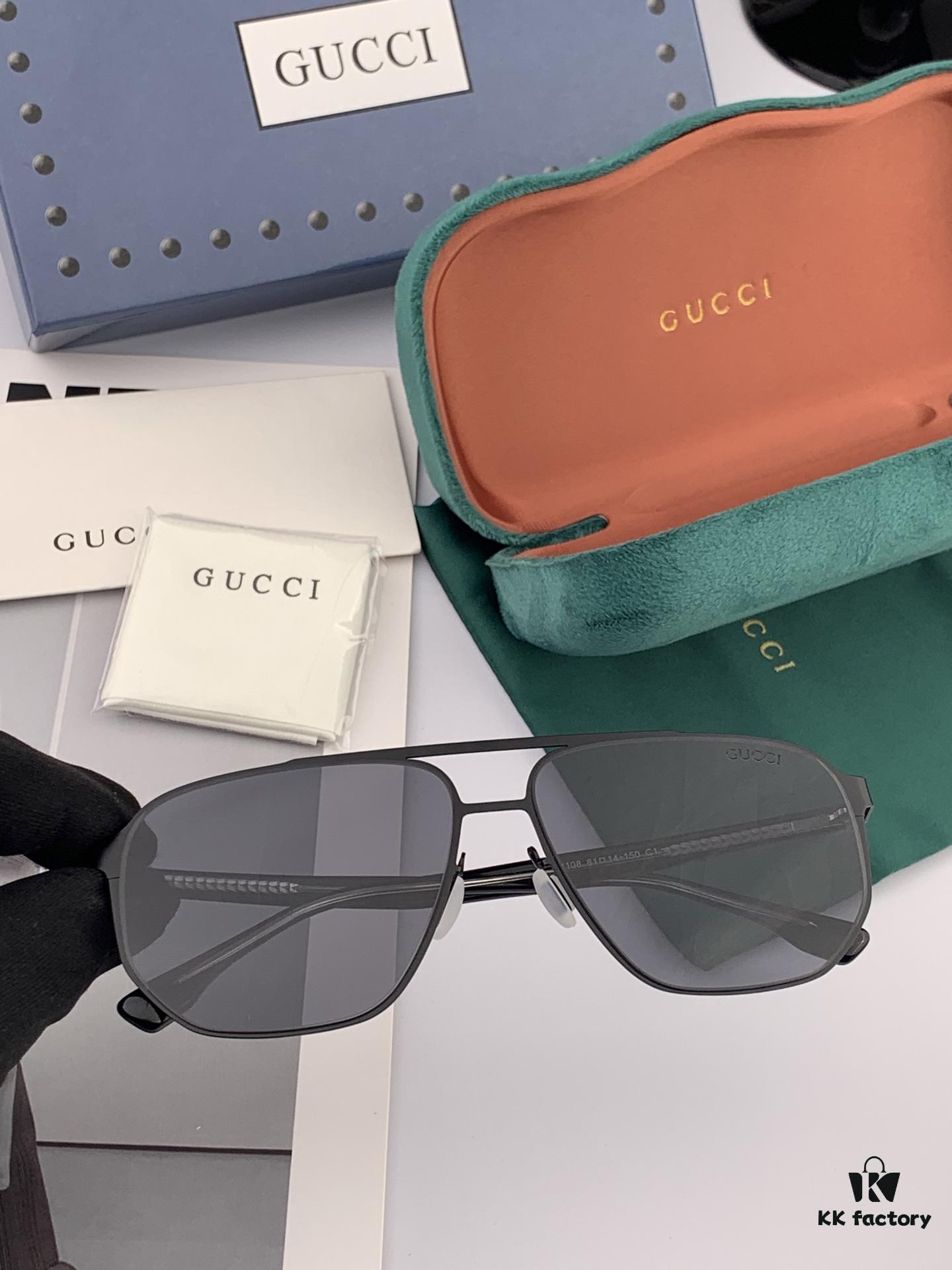 GUCCI Men's Colorful Pilot Polarized Sunglasses