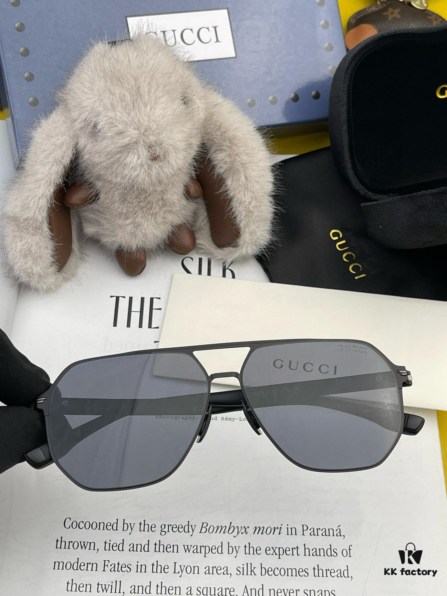 GUCCI Men's Colorful Pilot Polarized Sunglasses