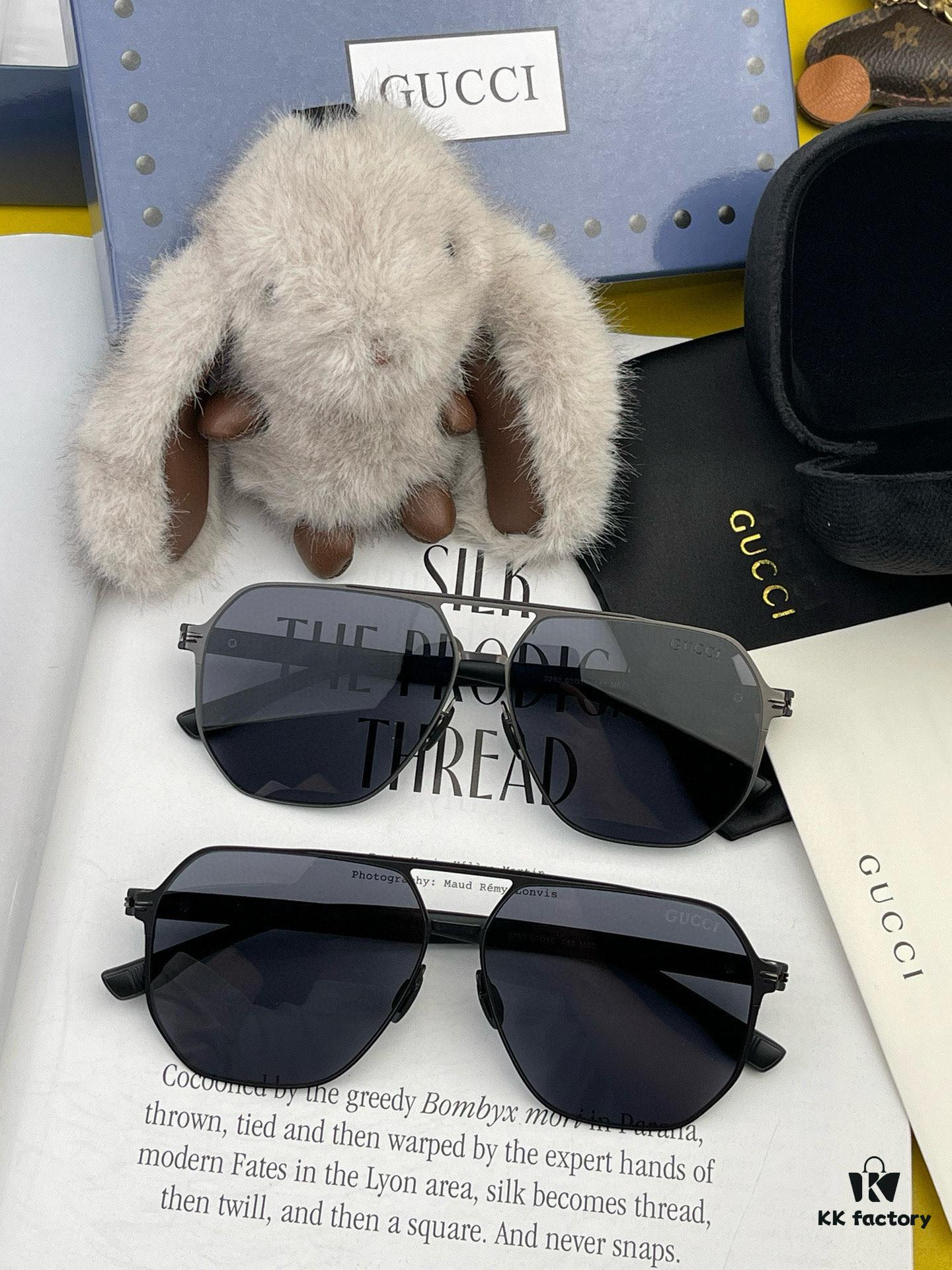 GUCCI Men's Colorful Pilot Polarized Sunglasses