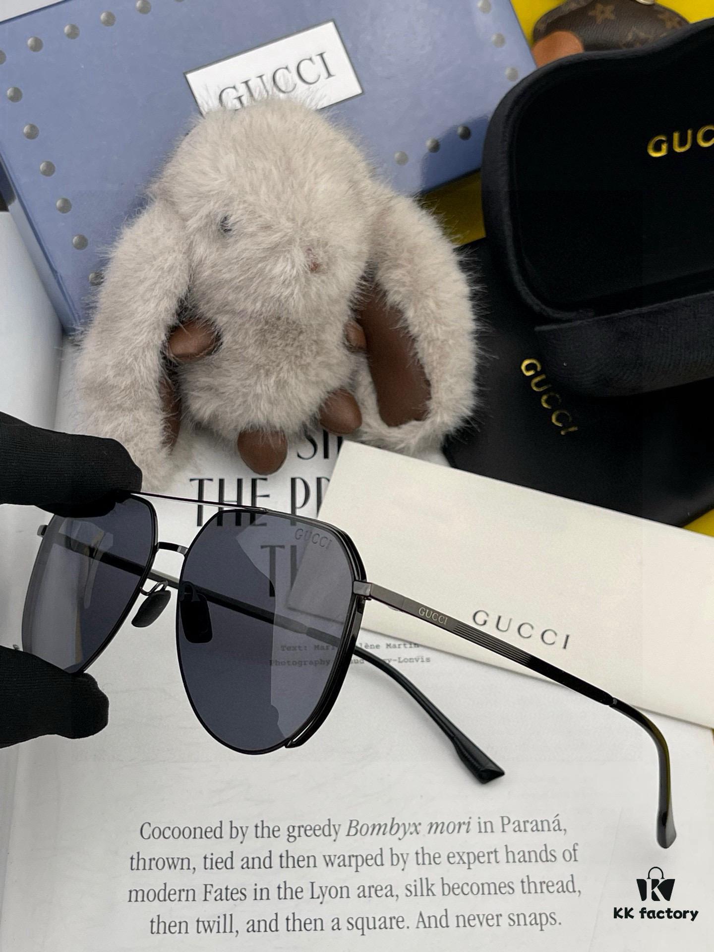 GUCCI Men's Colorful Pilot Polarized Sunglasses