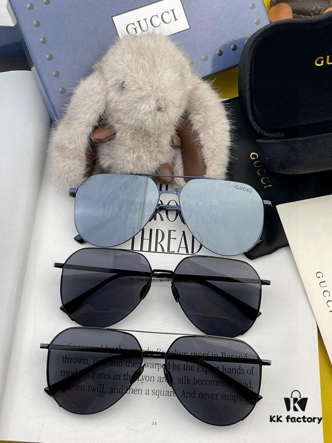 GUCCI Men's Colorful Pilot Polarized Sunglasses