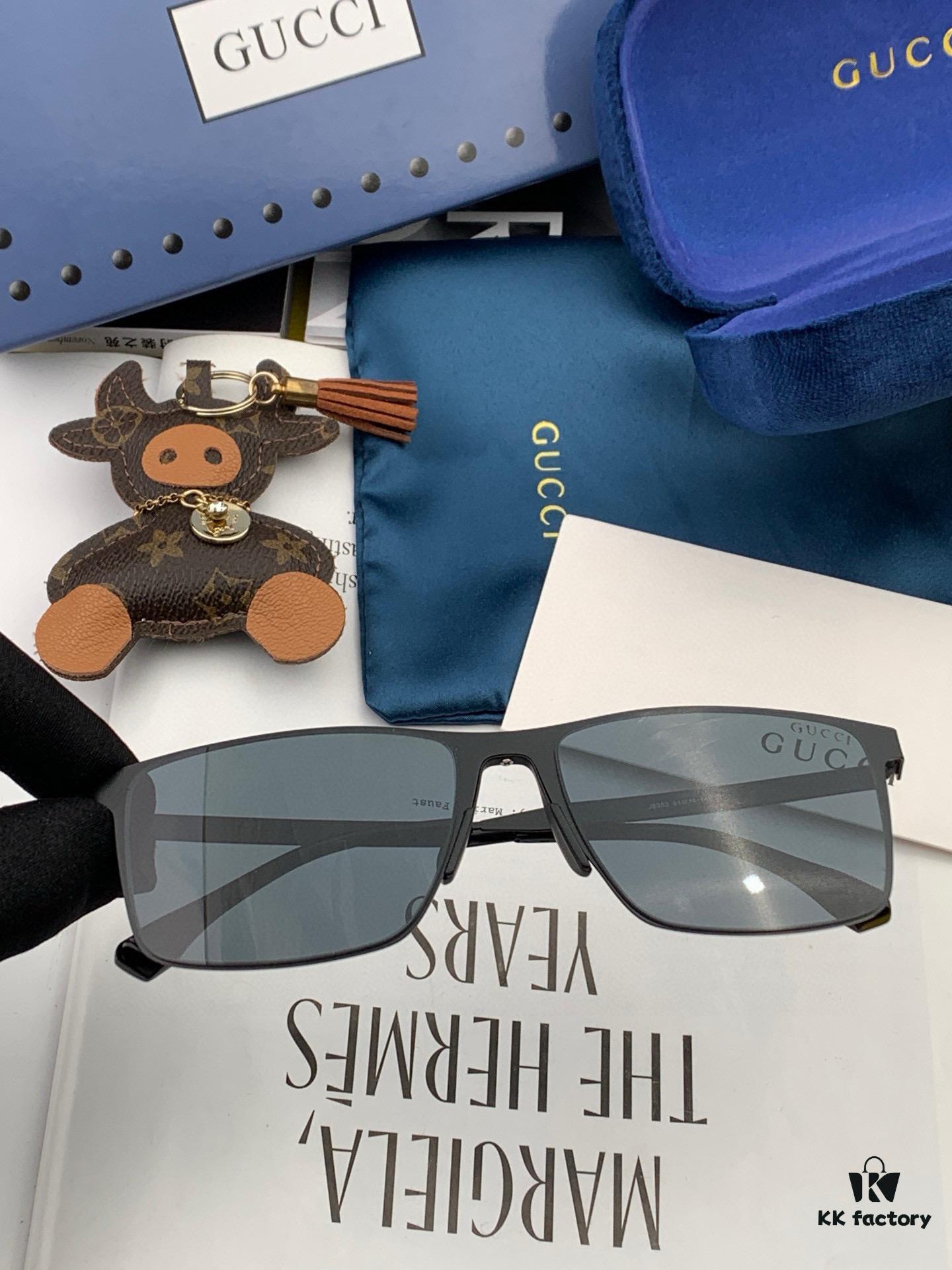 GUCCI Men's Colorful Pilot Polarized Sunglasses