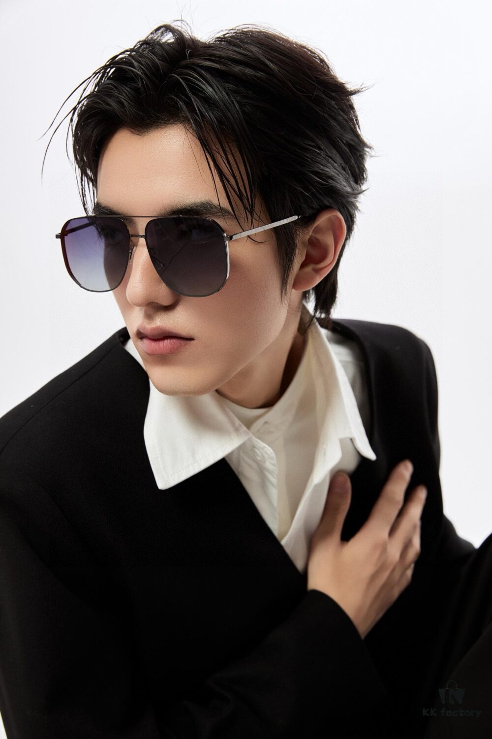 GUCCI Men's Colorful Pilot Polarized Sunglasses