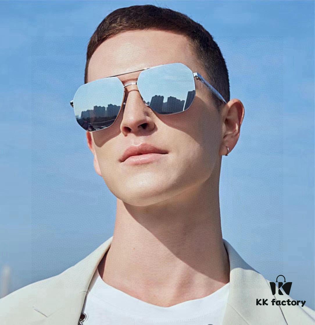 GUCCI Men's Colorful Pilot Polarized Sunglasses