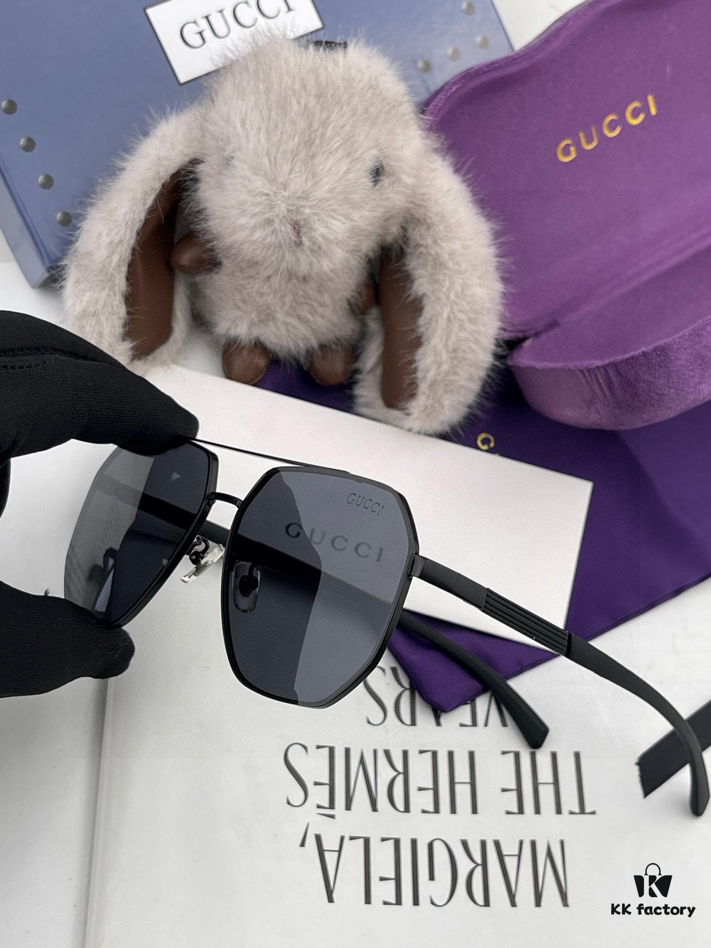 GUCCI Men's Colorful Pilot Polarized Sunglasses