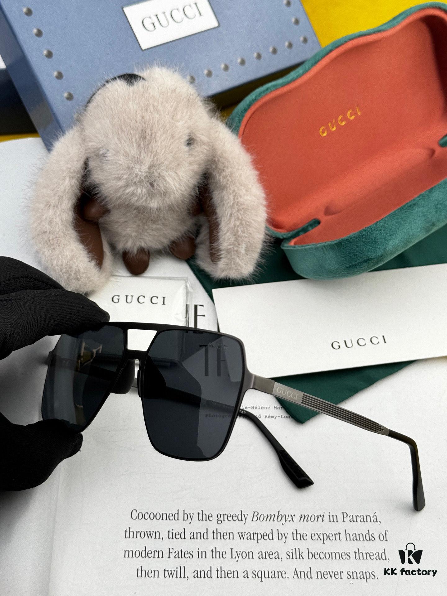 GUCCI Men's Colorful Pilot Polarized Sunglasses