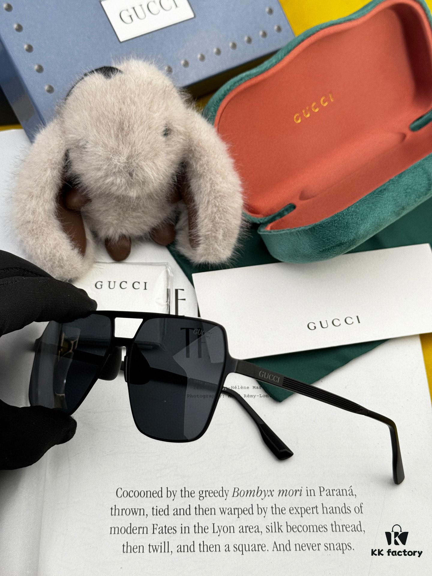 GUCCI Men's Colorful Pilot Polarized Sunglasses