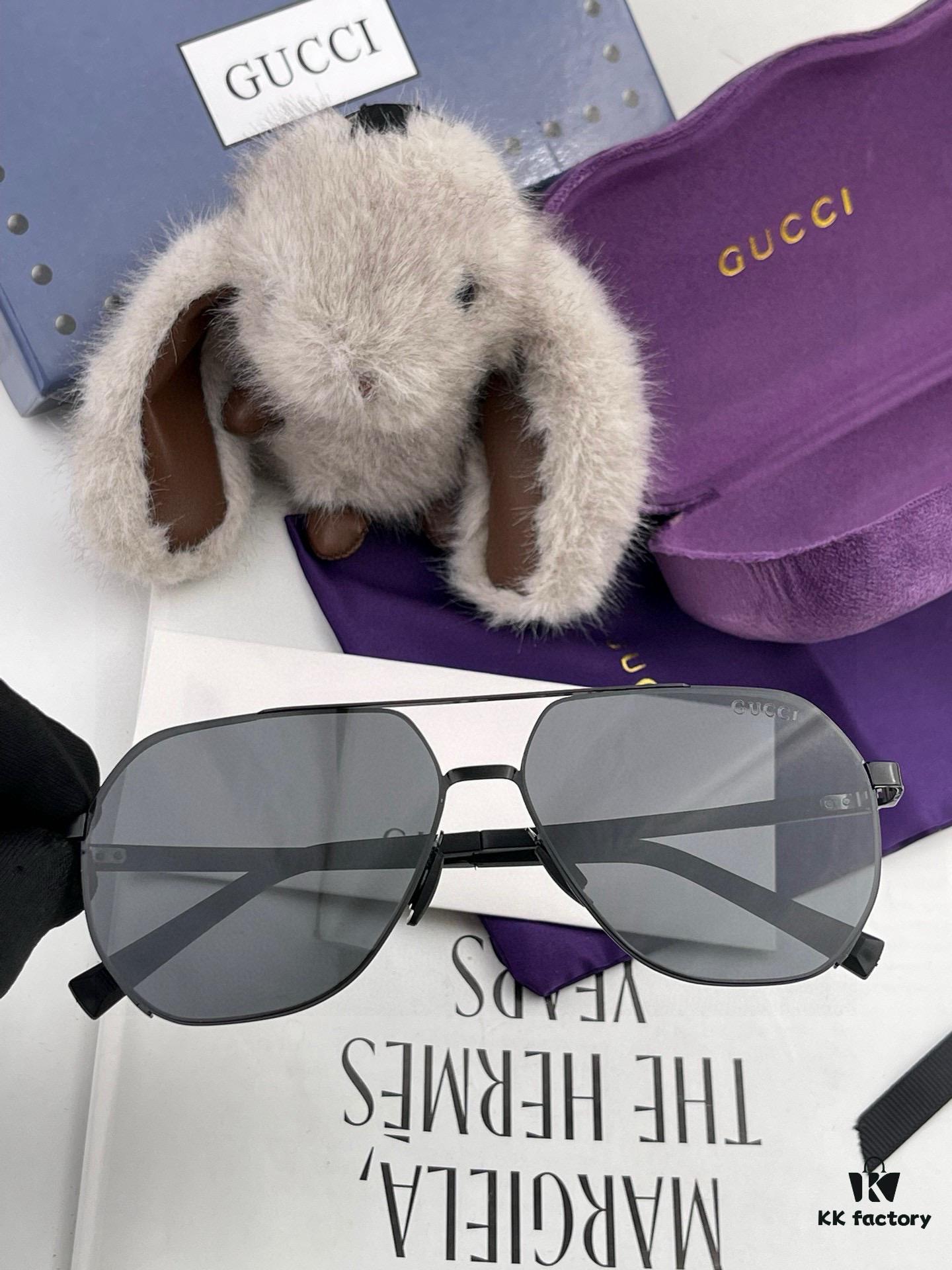 GUCCI Men's Colorful Pilot Polarized Sunglasses