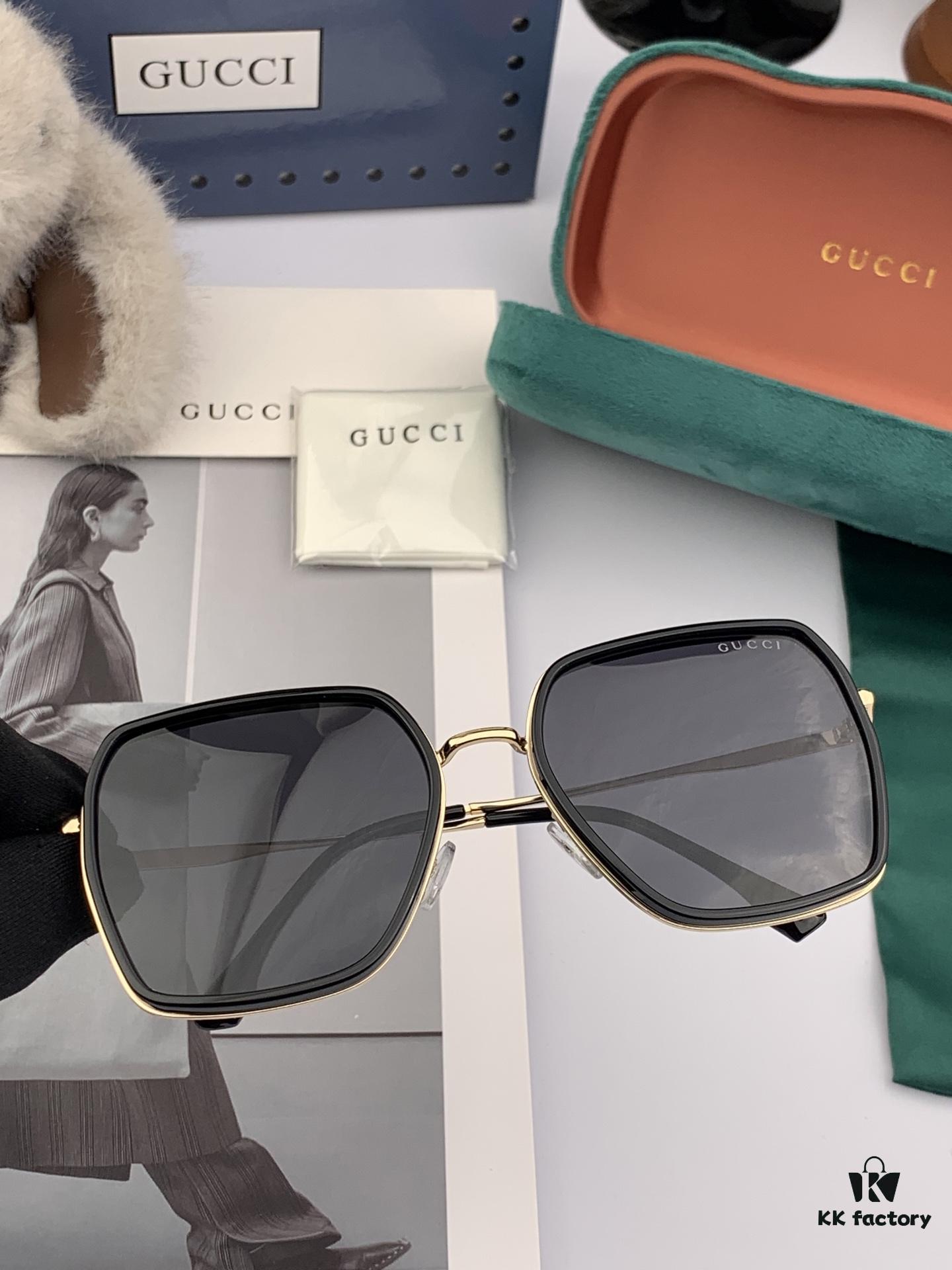 GUCCI 2025 Spring New Arrival Latest Square Frame Sunglasses, Favored by Influencers for Full Charm and Playful Sweetness