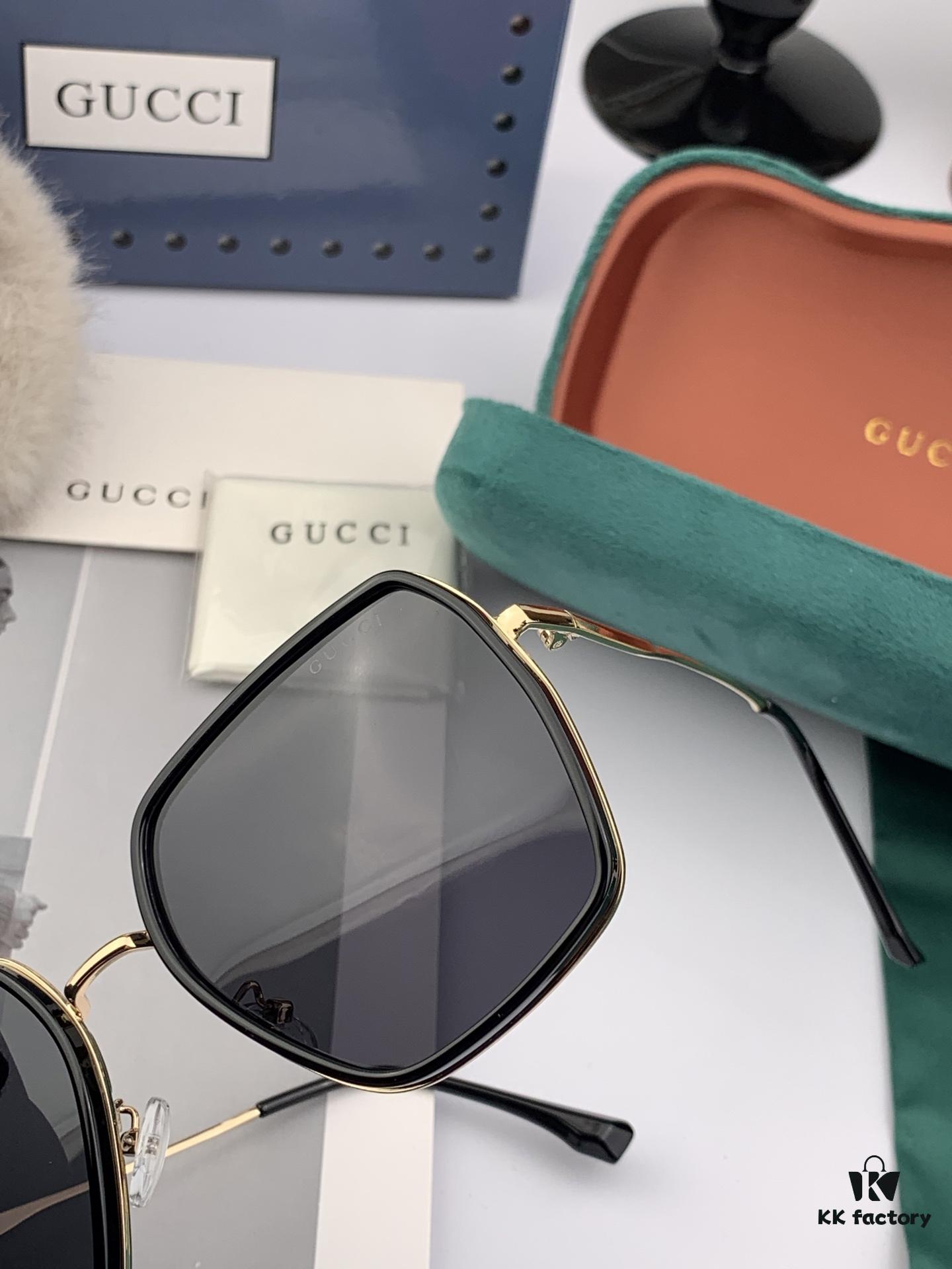 GUCCI 2025 Spring New Arrival Latest Square Frame Sunglasses, Favored by Influencers for Full Charm and Playful Sweetness