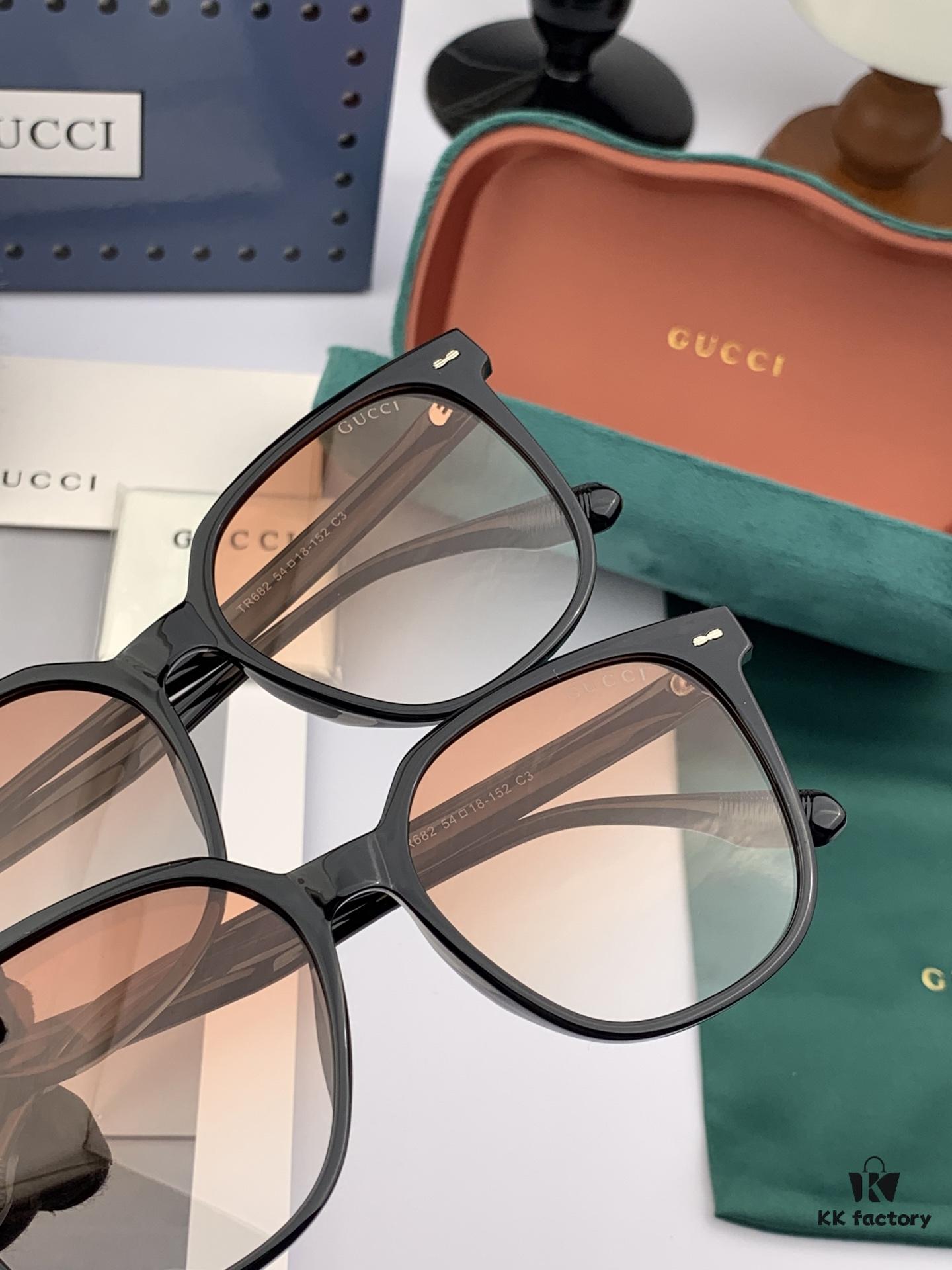 GUCCI GG Round Frame Sunglasses, Perfect Quality, Unique Design, Unisex Style for Men and Women, Fashionable and Versatile, Featured at Fashion Week, Elegant Craftsmanship, Couples' Matching Pair