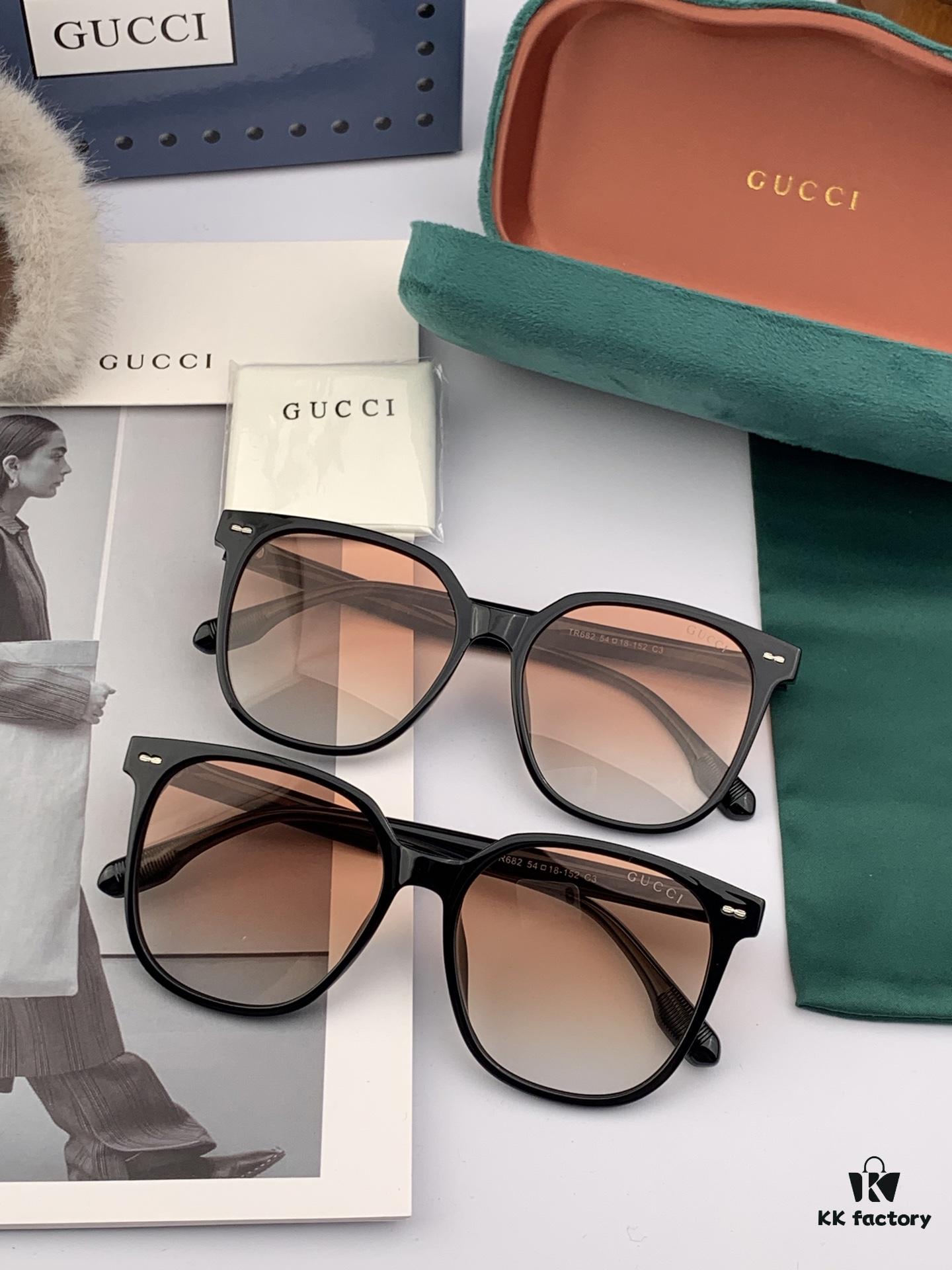 GUCCI GG Round Frame Sunglasses, Perfect Quality, Unique Design, Unisex Style for Men and Women, Fashionable and Versatile, Featured at Fashion Week, Elegant Craftsmanship, Couples' Matching Pair