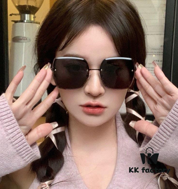 GUCCI - Gucci Imported from Italy 🇮🇹 2025 Fashion Luxury Decorative Sunglasses, Nylon HD Sunglasses, Celebrity Poster Style, Ultra-Complex Craftsmanship, Strong 3D Texture