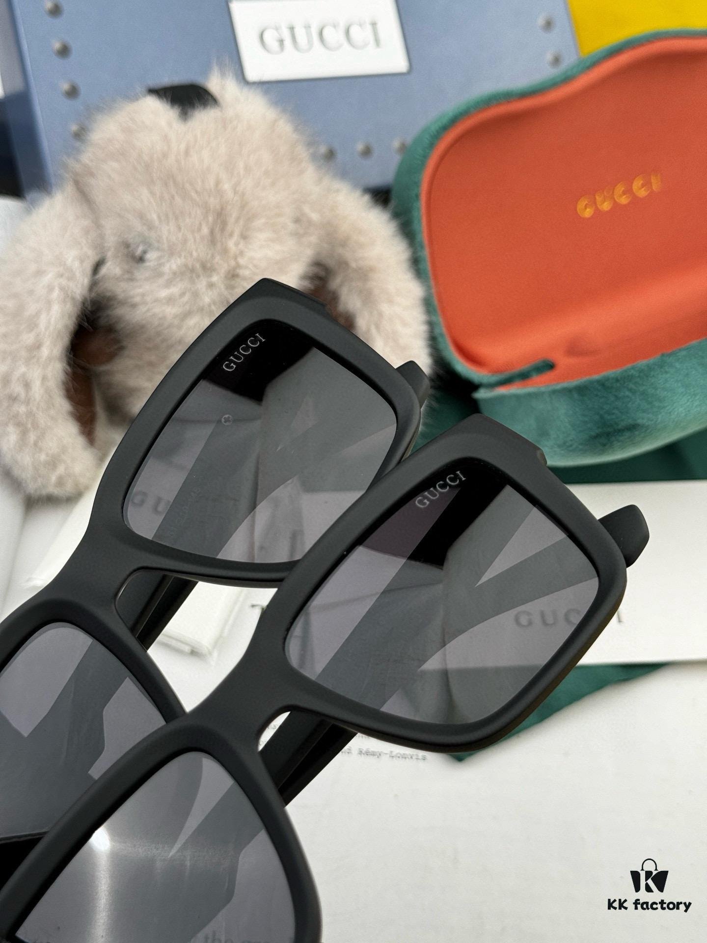 Stylish and Cool [GUCCI] Gucci New Sunglasses with Unique Charm and Avant-garde Design, Square Frame with Seamless Bridge for Ultimate Comfort