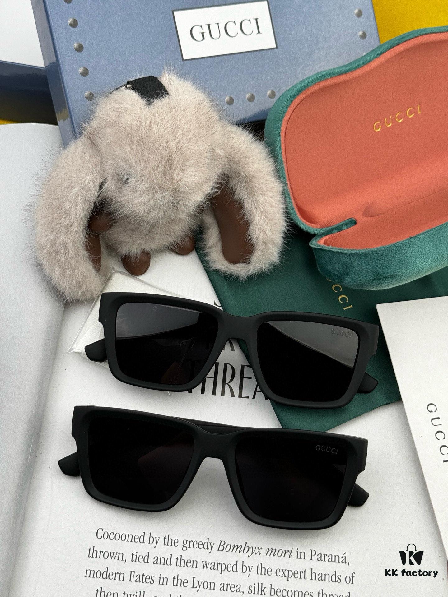 Stylish and Cool [GUCCI] Gucci New Sunglasses with Unique Charm and Avant-garde Design, Square Frame with Seamless Bridge for Ultimate Comfort