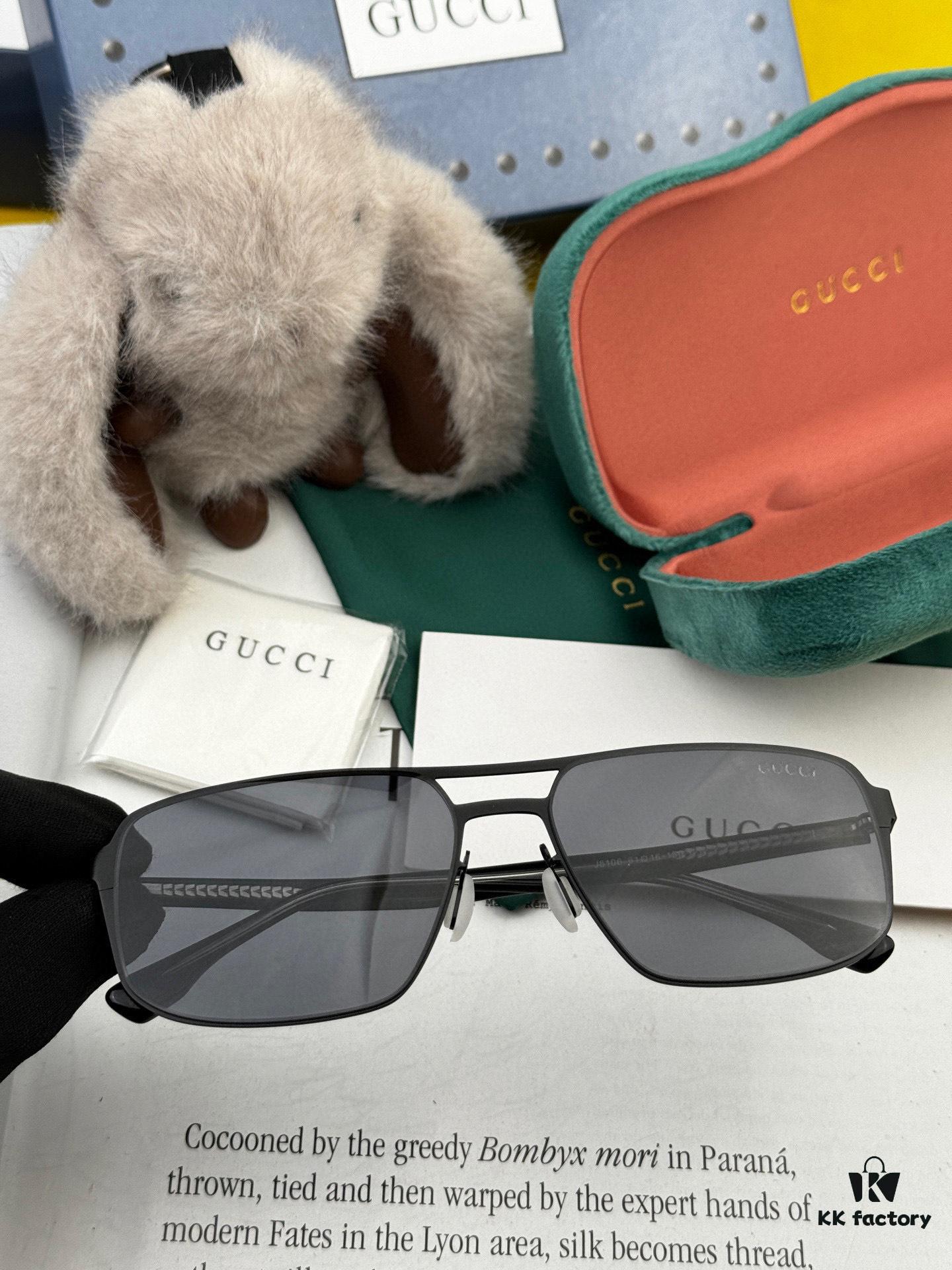 GUCCI Men's Colorful Pilot Polarized Sunglasses