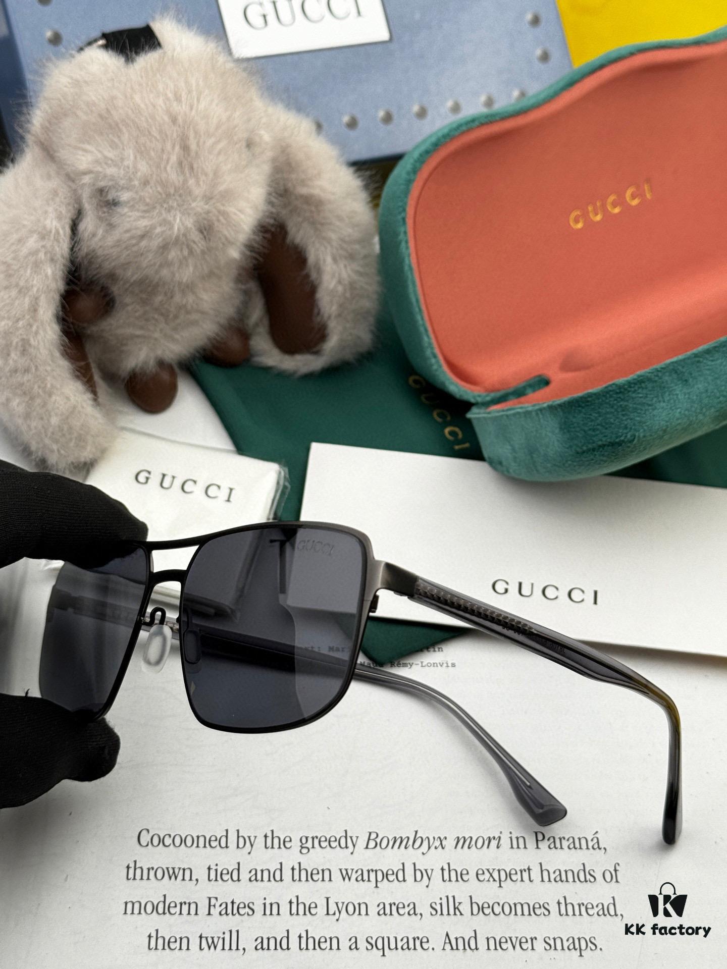 GUCCI Men's Colorful Pilot Polarized Sunglasses