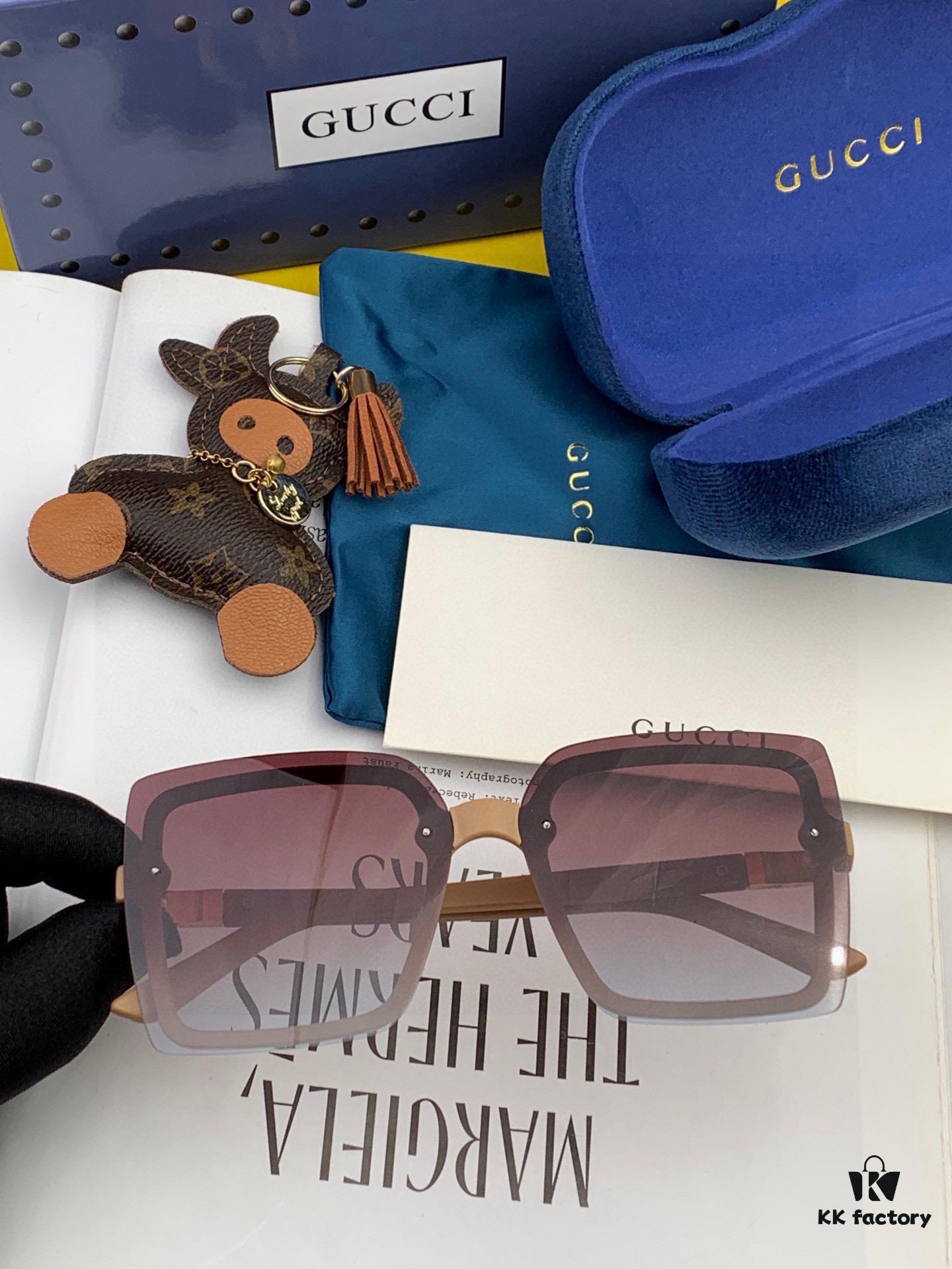 TR Polarized Series Gucci Classic Square Frame Design, Universal Fit for All Face Shapes, Stylish with Coats or Dresses, Polarized Lenses for UV Protection Model: G9222 Sunglasses