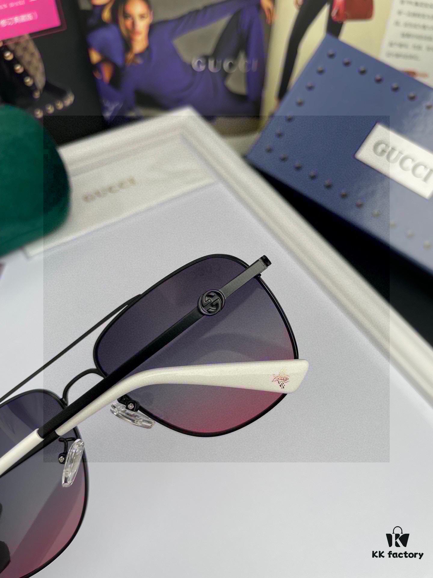 Gucci Bee Original Men's and Women's Unisex Polarized Sunglasses with Metal Alloy Frame and Double G Bee Logo Temples