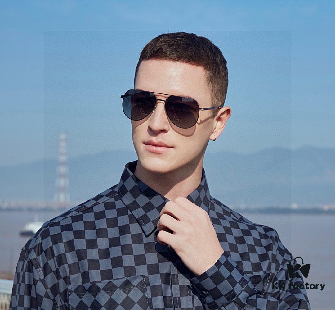 GUCCI 2025 New Men's and Couples' Sunglasses with Electroplated Fade-Resistant Finish