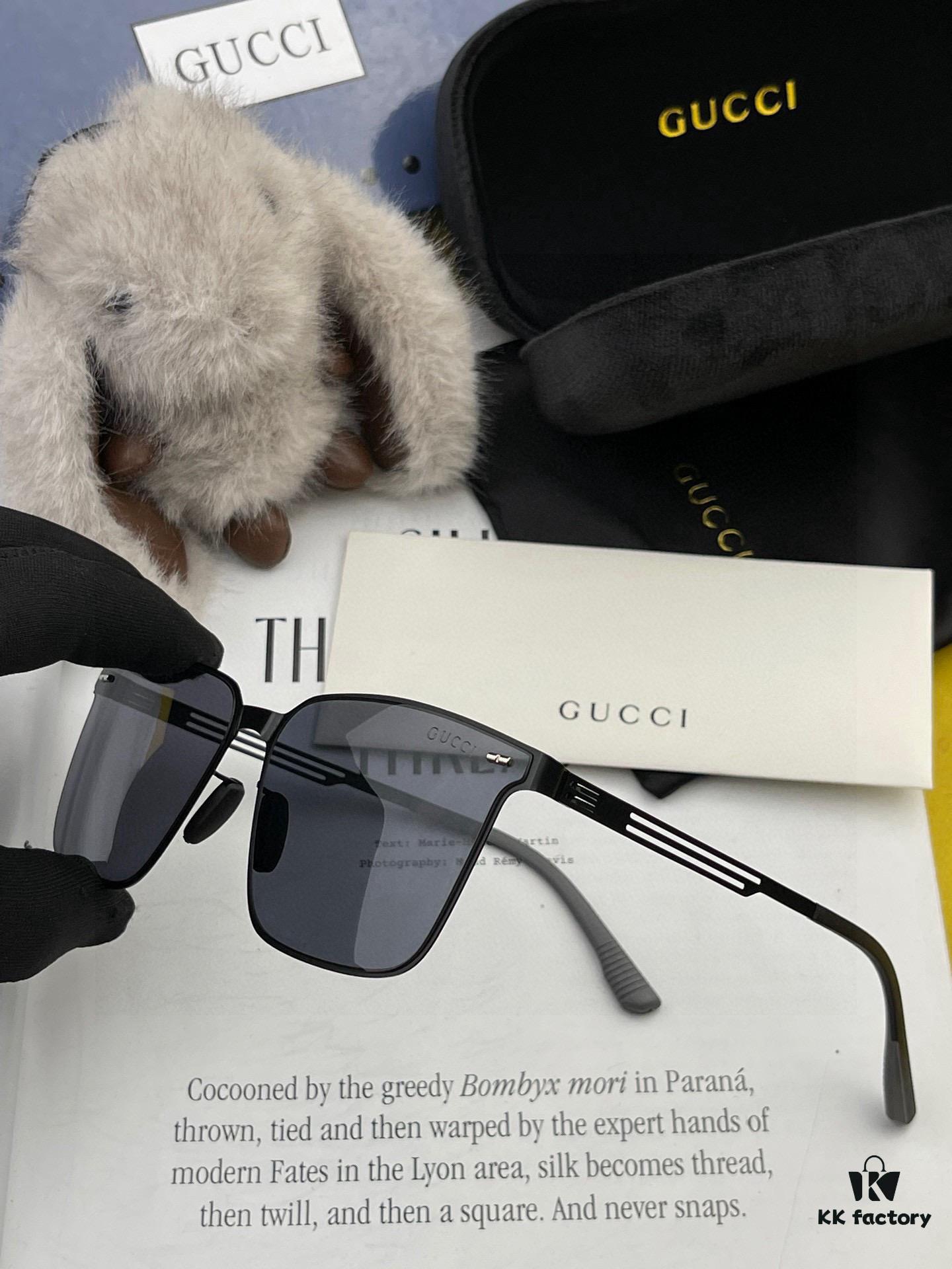 GUCCI Men's Colorful Pilot Polarized Sunglasses
