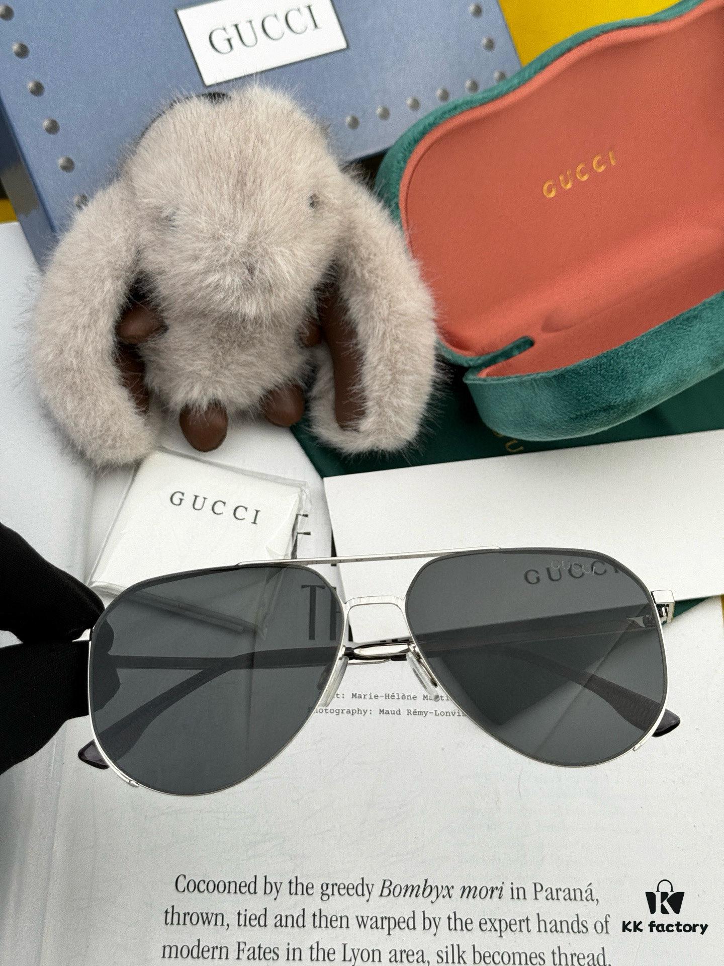 GUCCI Men's Colorful Pilot Polarized Sunglasses