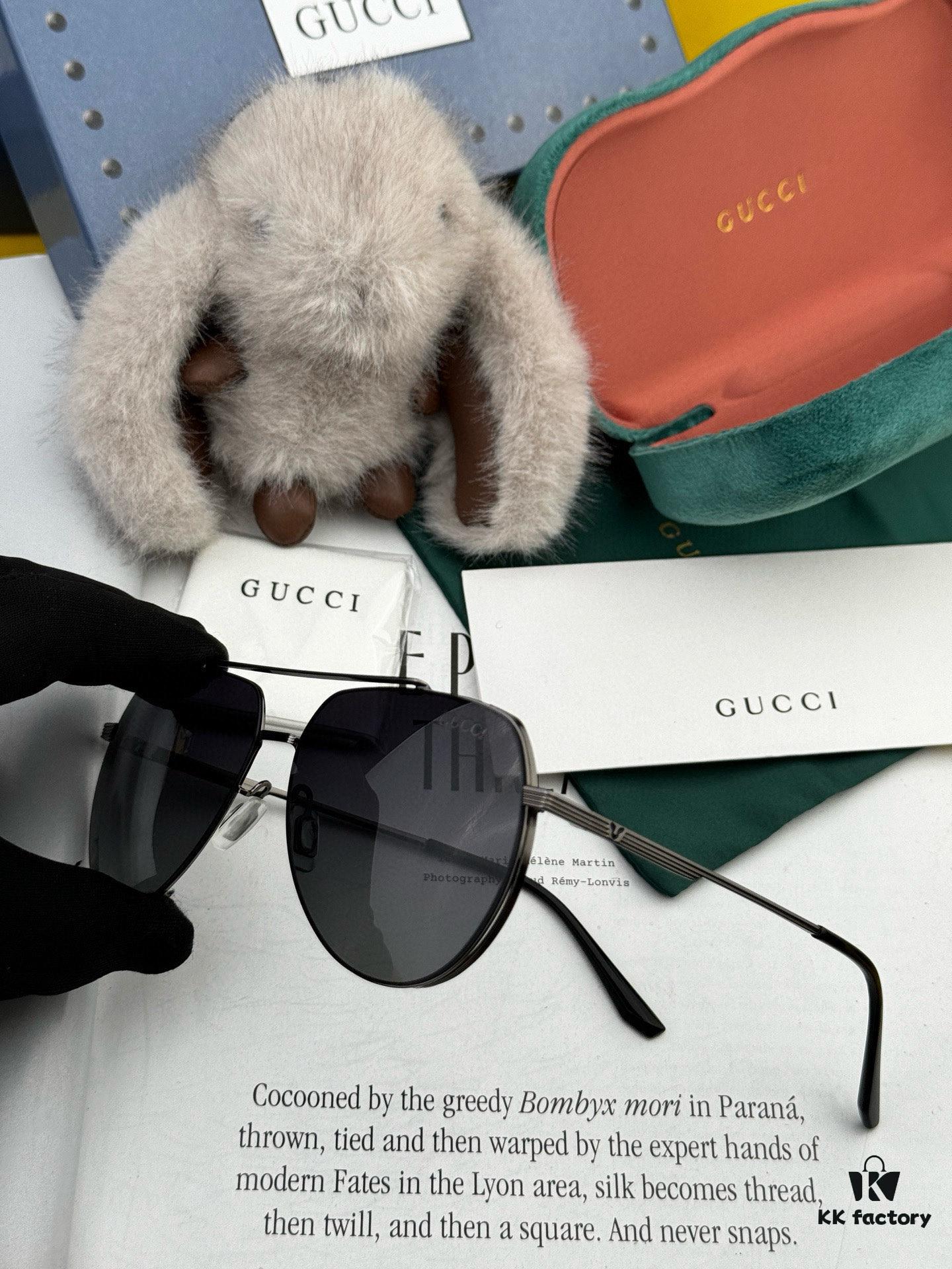 GUCCI Men's Colorful Pilot Polarized Sunglasses